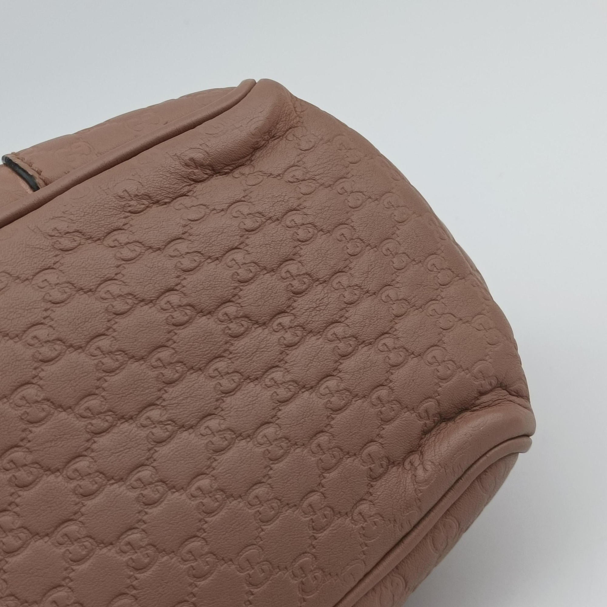 Pre-owned Gucci Bree Pink Leather 353121 shoulderbag | stylenewstar