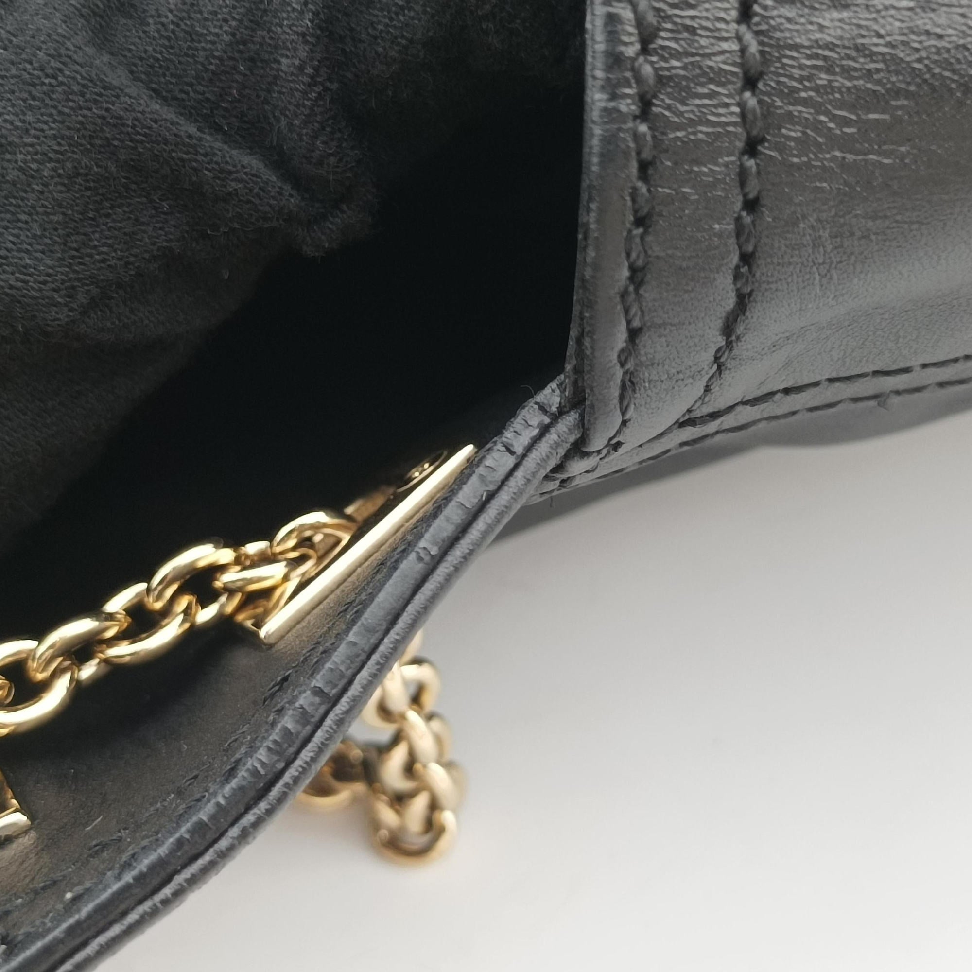 Pre-owned Fendi Baguette Chain Flap Black Leather 8BT139 shoulderbag | stylenewstar