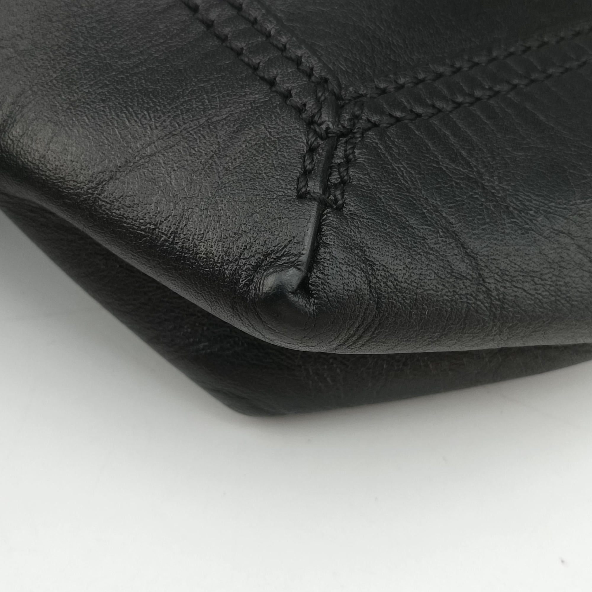 Pre-owned Fendi Baguette Chain Flap Black Leather 8BT139 shoulderbag | stylenewstar