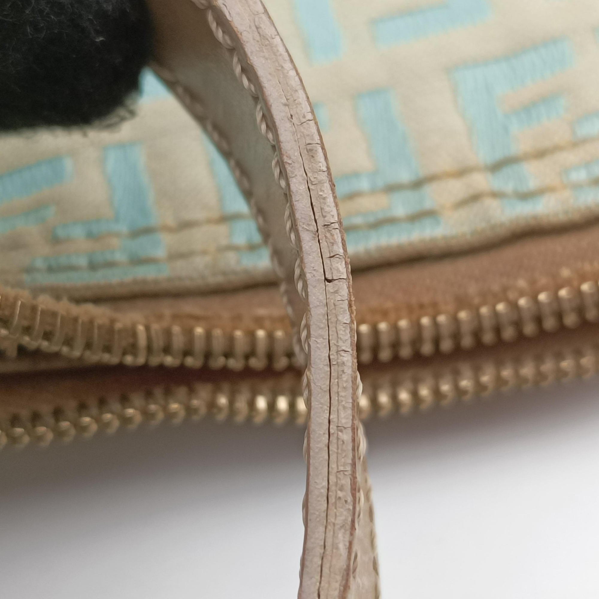 Pre-owned Fendi Zucchino Green Jacquard Canvas   handbag | stylenewstar