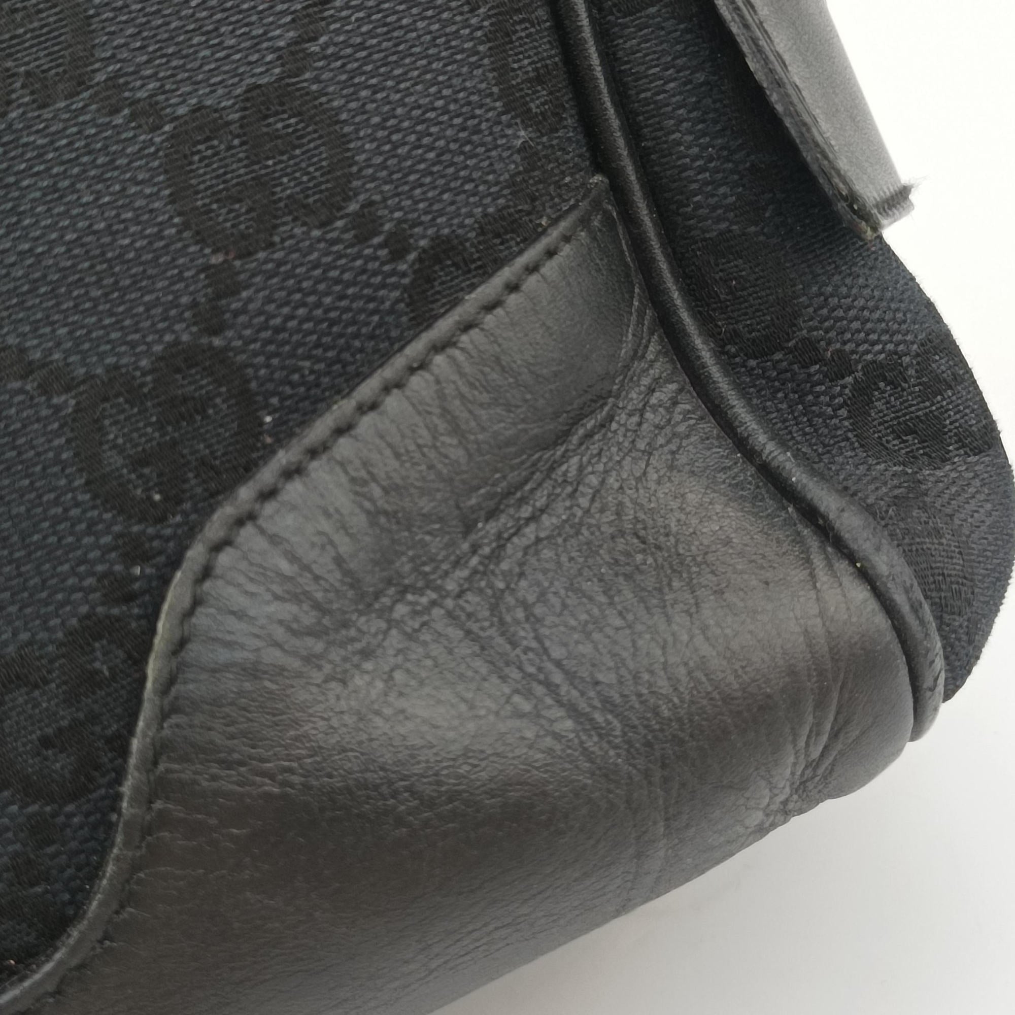 Vintage Gucci GG Canvas Black Jacquard Canvas × Calf Leather 002.11 handbag | stylenewstar