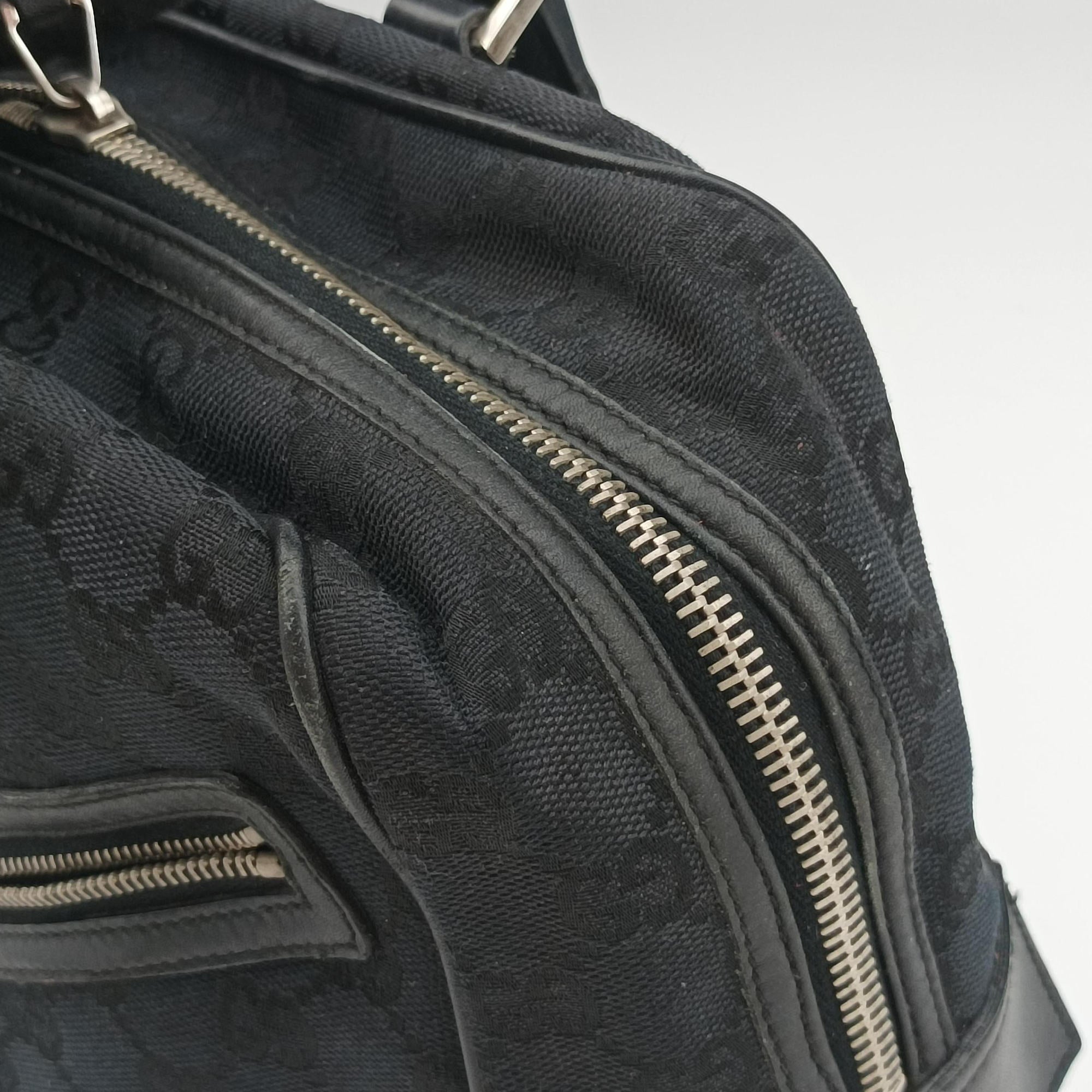Vintage Gucci GG Canvas Black Jacquard Canvas × Calf Leather 002.11 handbag | stylenewstar
