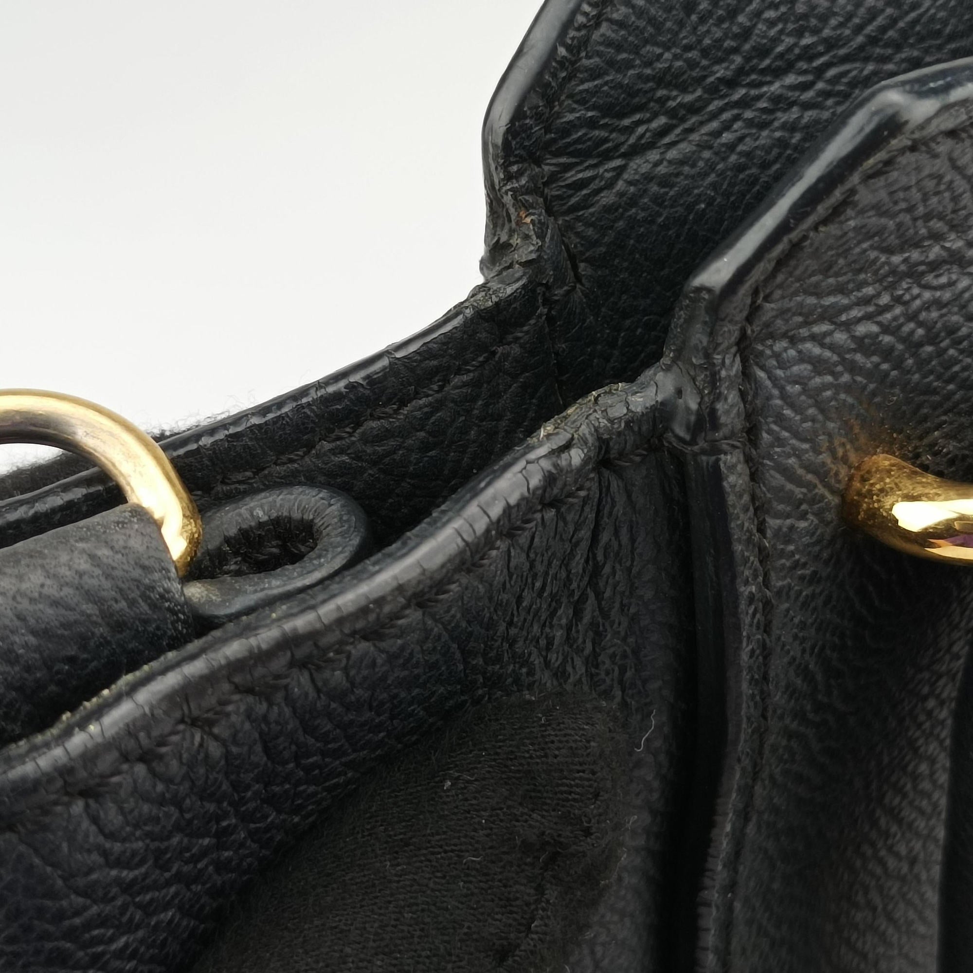 Vintage Burberry Buckle Black Leather  handbag | stylenewstar