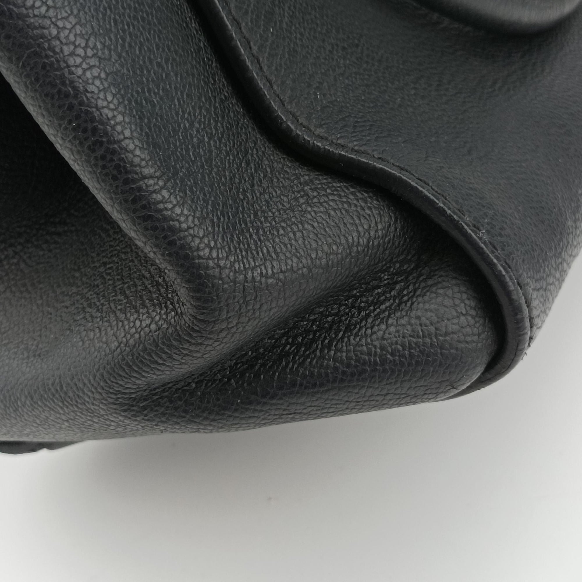 Vintage Burberry Buckle Black Leather  handbag | stylenewstar