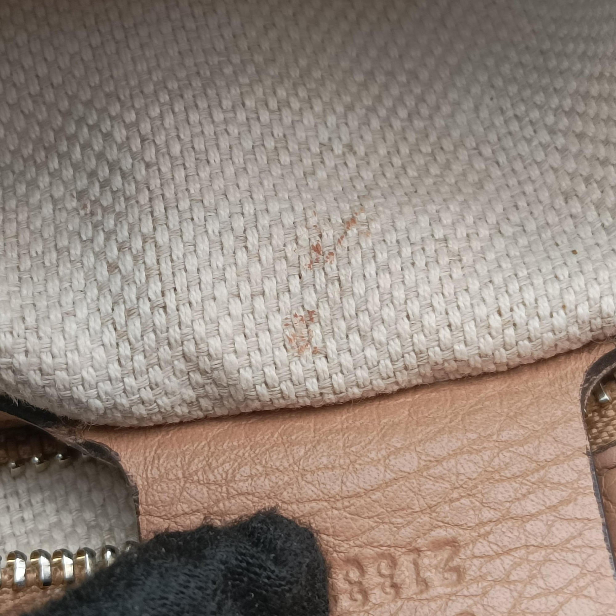 Pre-owned Gucci SOHO Beige Leather 336752 shoulderbag | stylenewstar