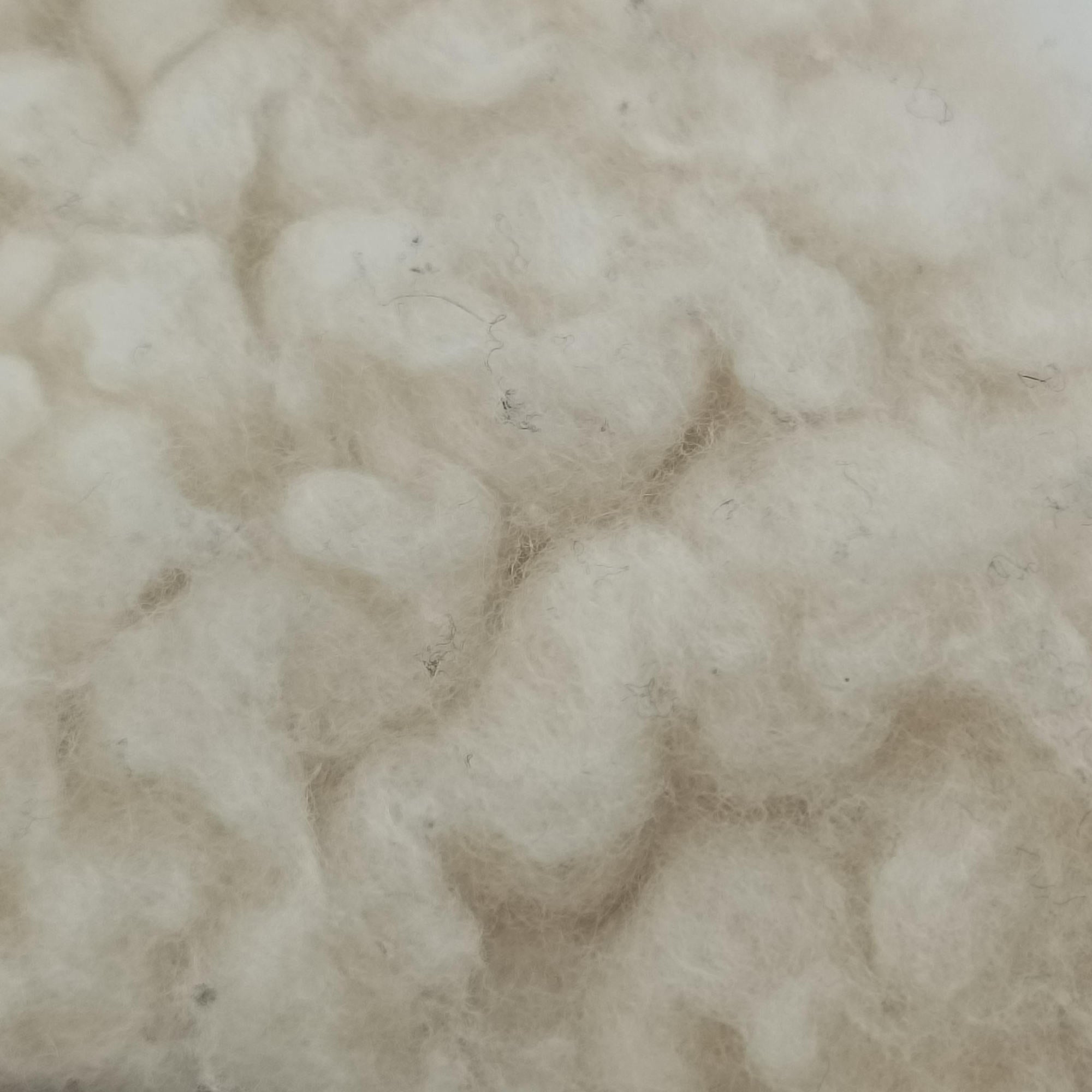 Pre-owned Prada Re-Edition 2000 White Sheep Fur × Nylon Trims 1NE515 handbag | stylenewstar