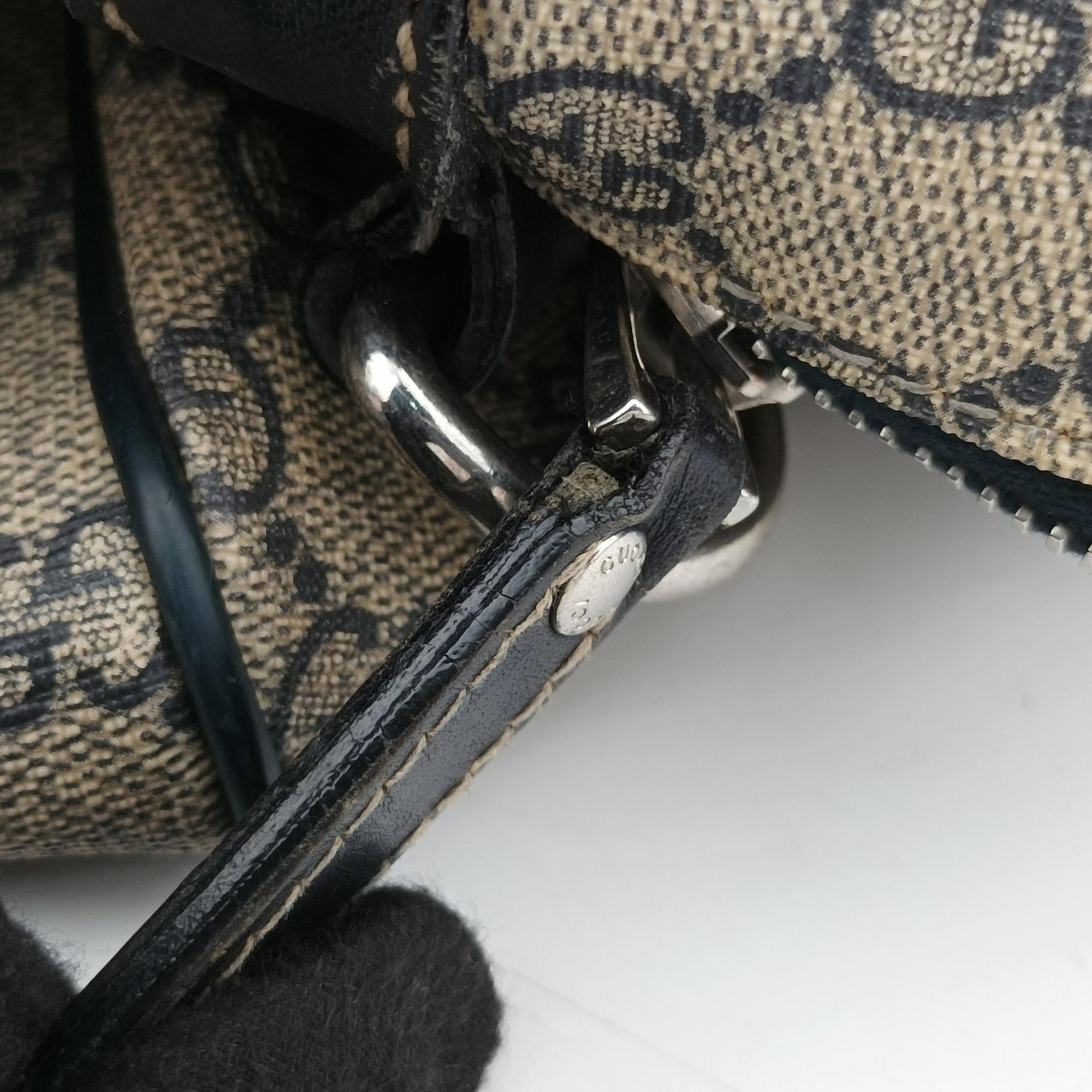 Secondhand Gucci Business Brown × Beige PVC coated canvas 246478 shoulderbag | stylenewstar