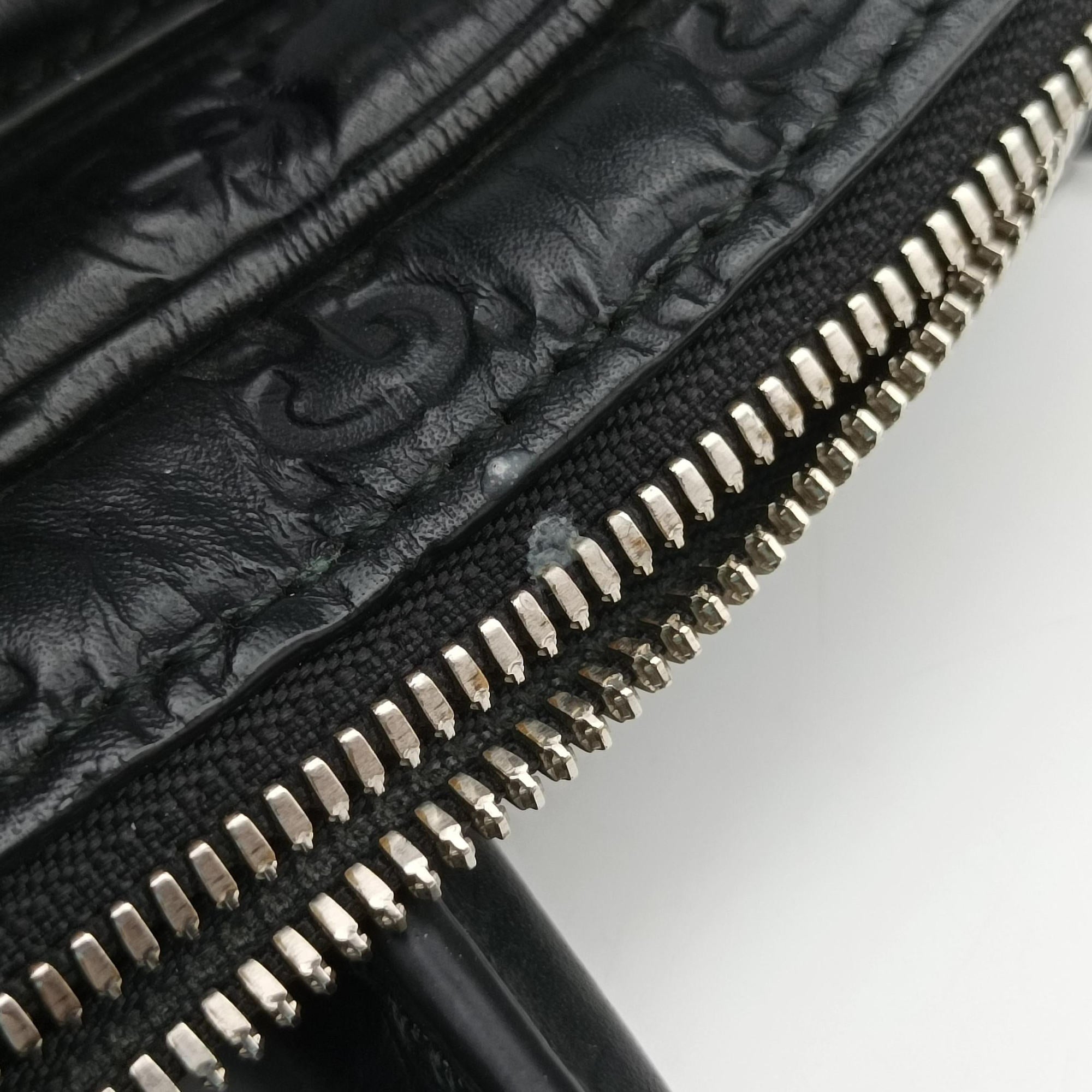 Vintage Gucci Guccissima Briefcase Business Black Leather 328937 handbag | stylenewstar