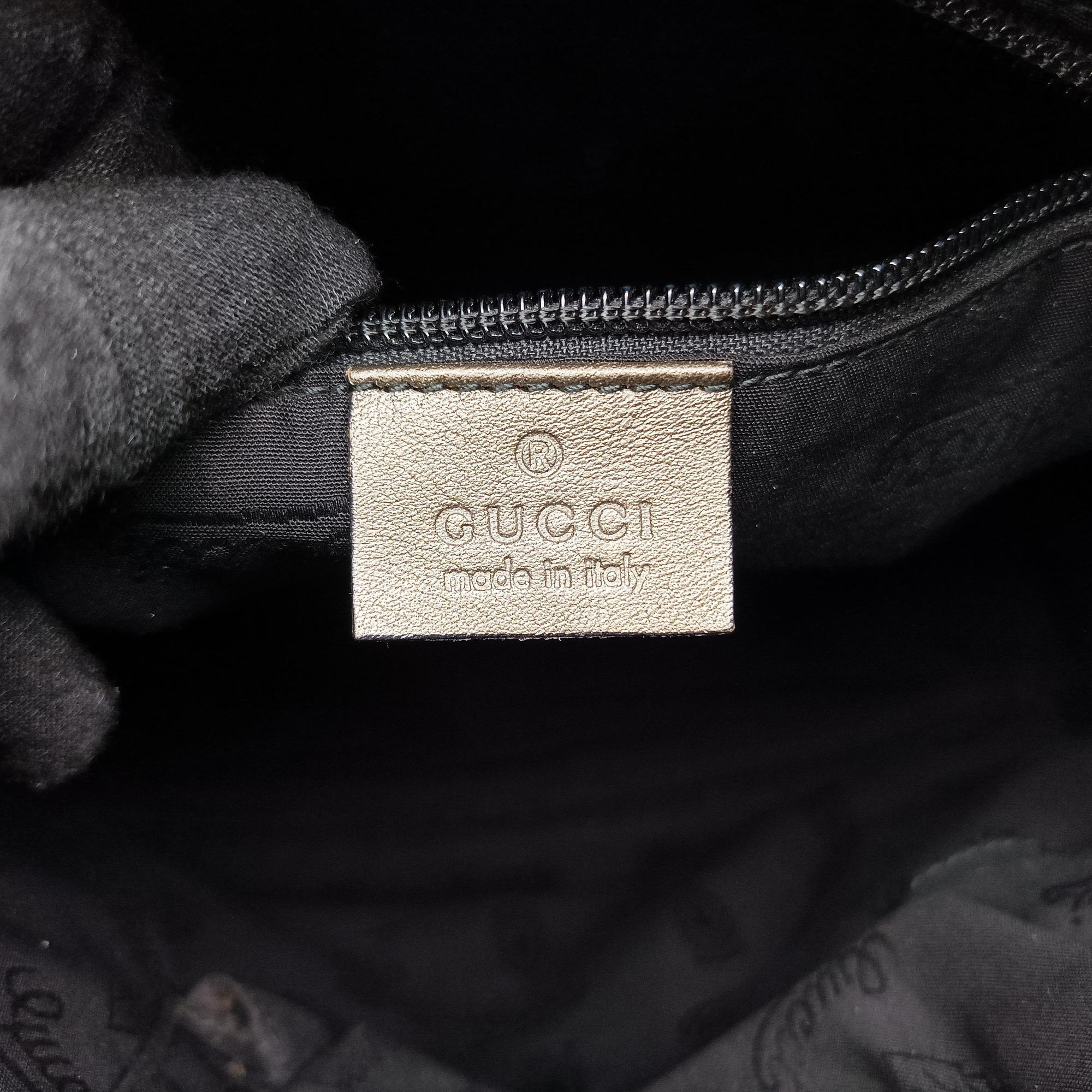 Pre-owned Gucci GG Imprime Messenger Golden PVC coated canvas 201448 shoulderbag | stylenewstar