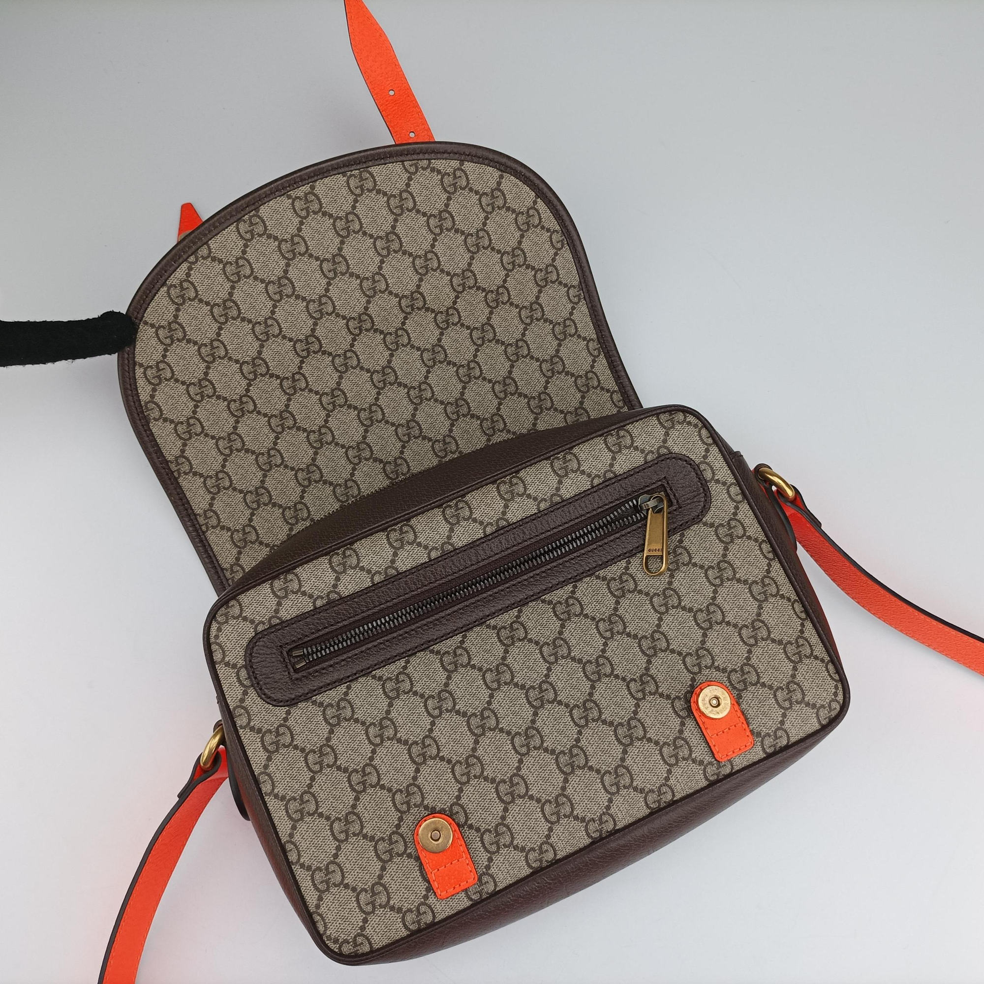 Pre-owned Gucci Ophidia Ebony × Neon Orange GG Supreme × Leather 792376 shoulderbag | stylenewstar