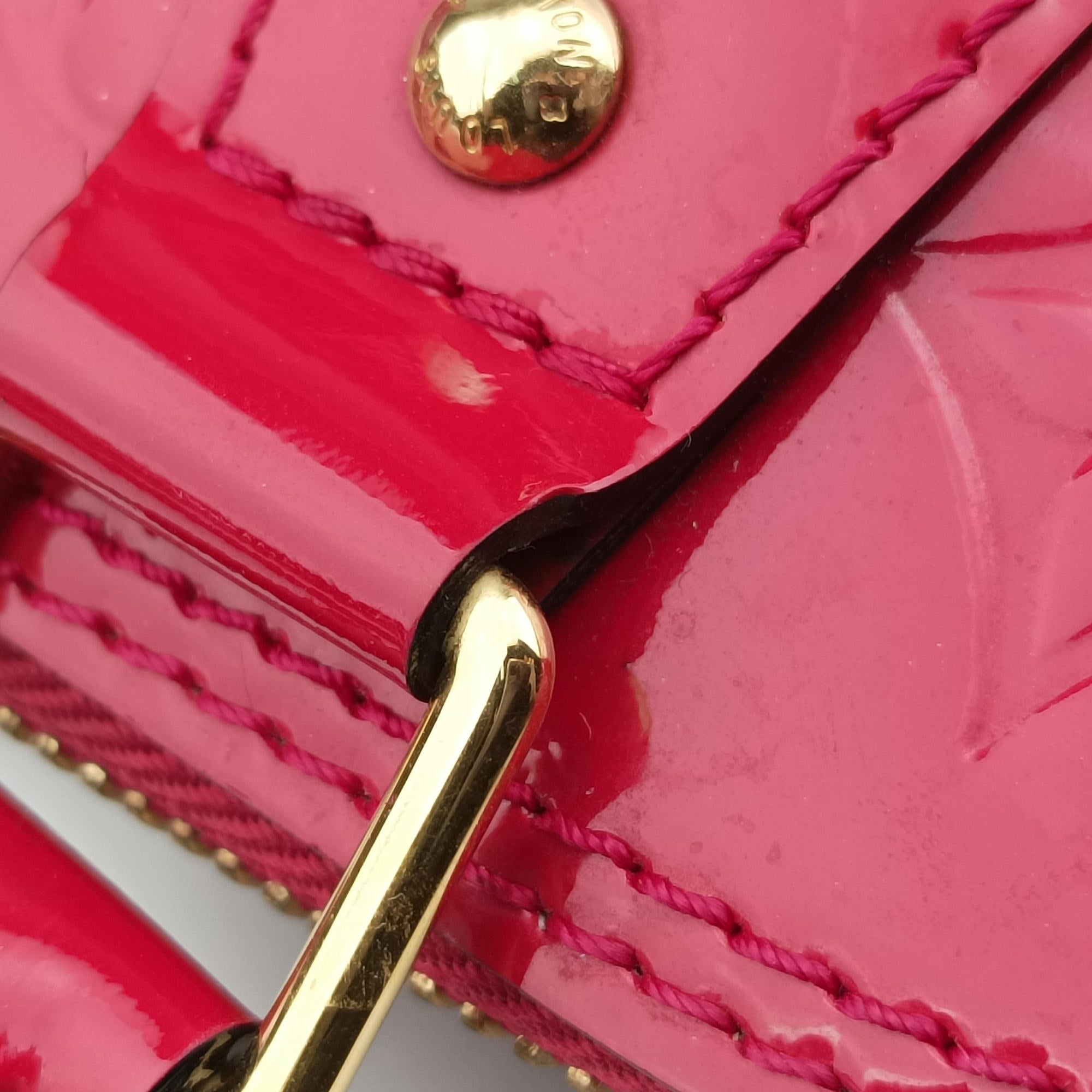 Vintage Louis Vuitton Alma PM pomme d'amour Vernis M90096 handbag | stylenewstar