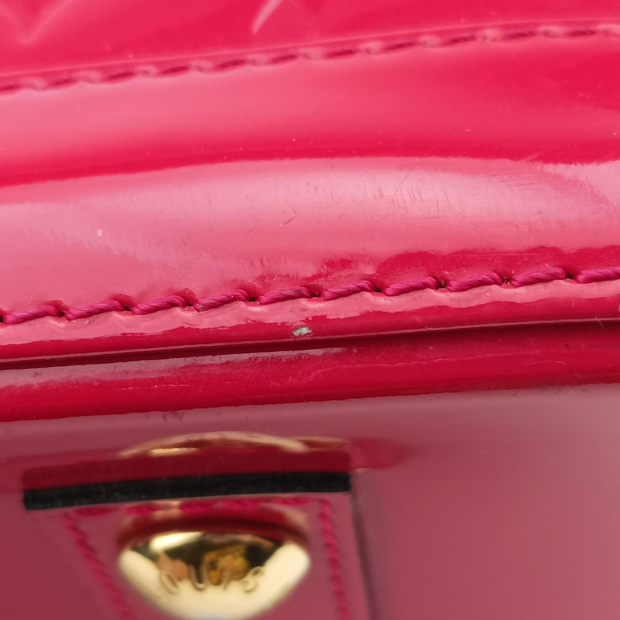Vintage Louis Vuitton Alma PM pomme d'amour Vernis M90096 handbag | stylenewstar
