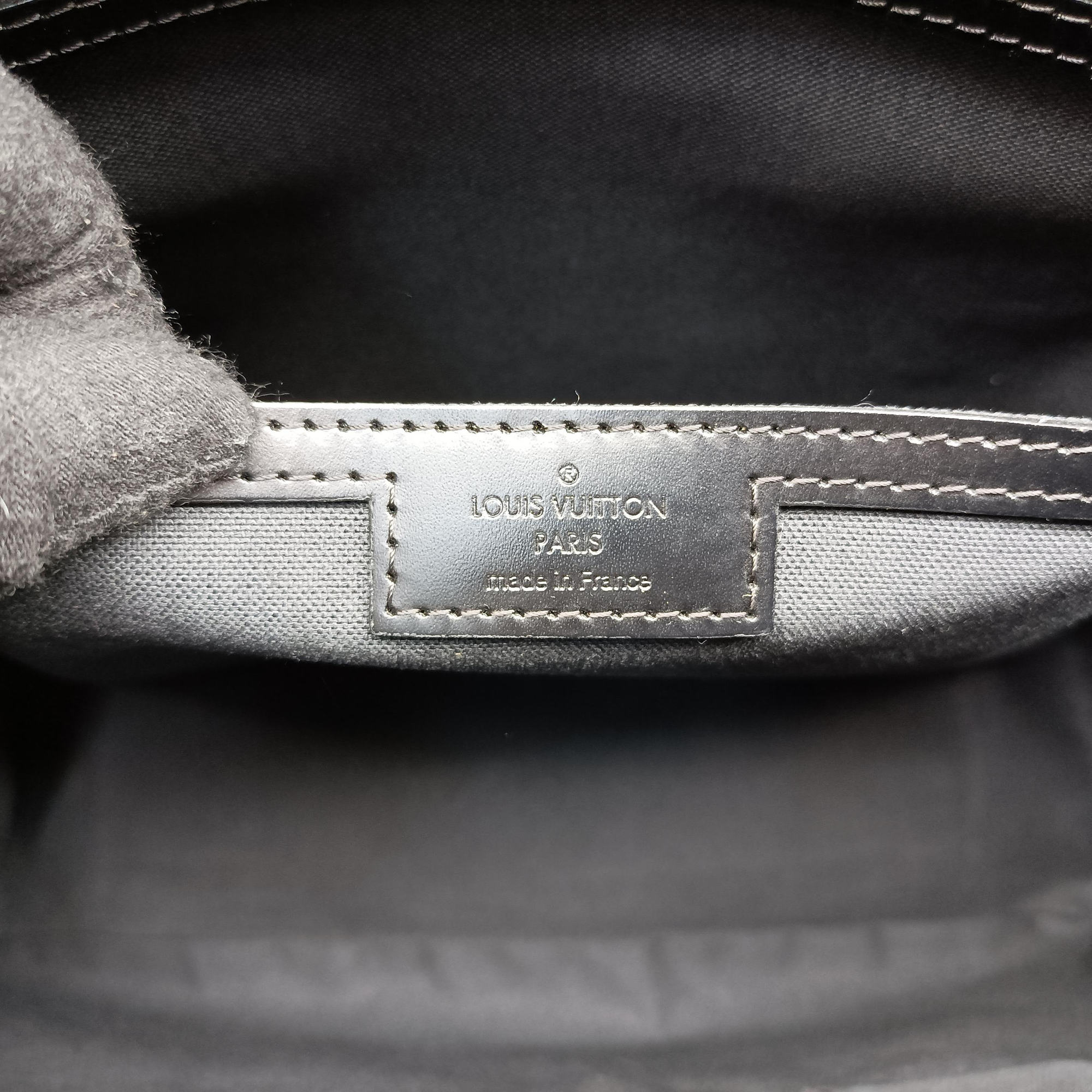 Pre-owned Louis Vuitton TADAO Noir Damier Graphite N51192 shoulderbag | stylenewstar