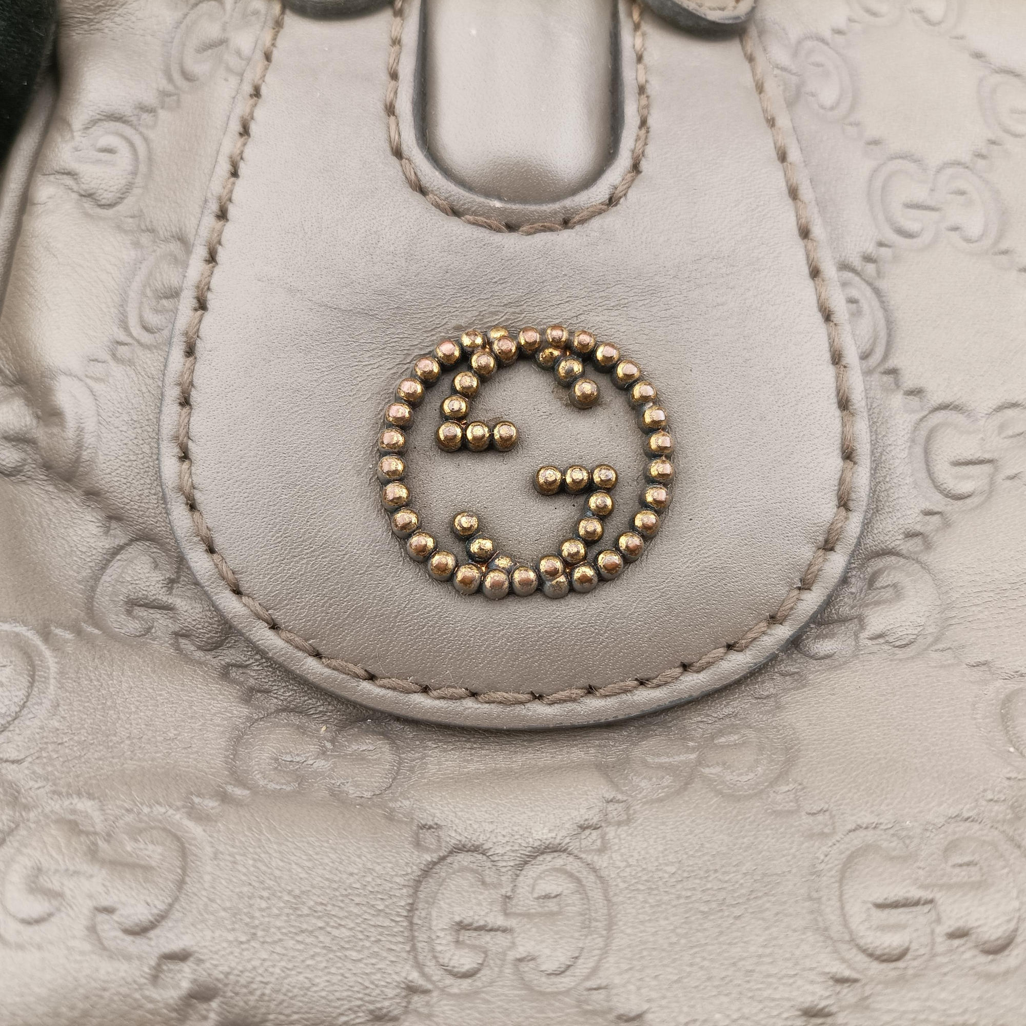 Pre-owned Gucci Scarlett Grey Leather 282299 shoulderbag | stylenewstar