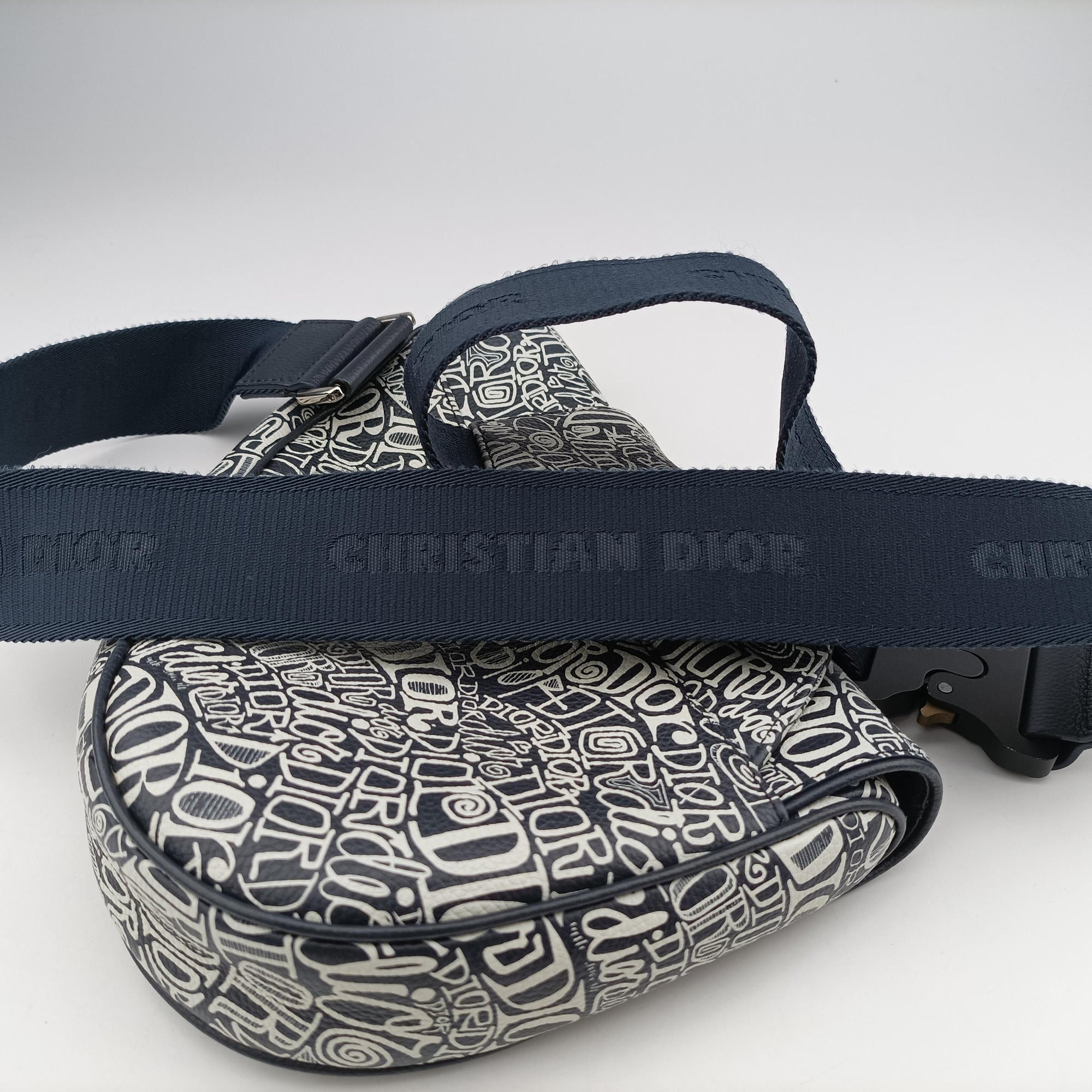 Pre-owned Christian Dior Saddle Navy Leather  bum bag/waist bag | stylenewstar