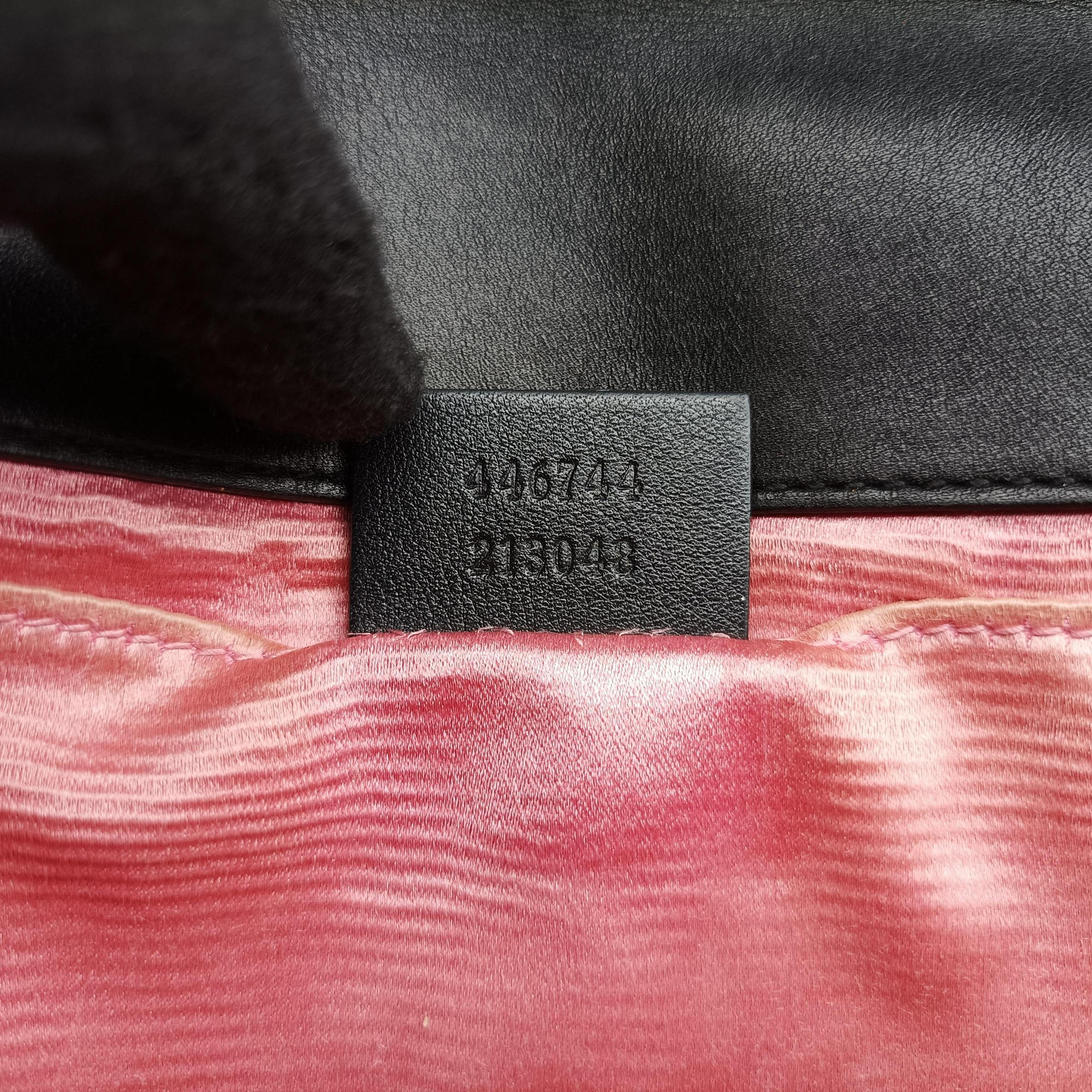 Pre-owned Gucci GG Marmont Black velour 446744 shoulderbag | stylenewstar