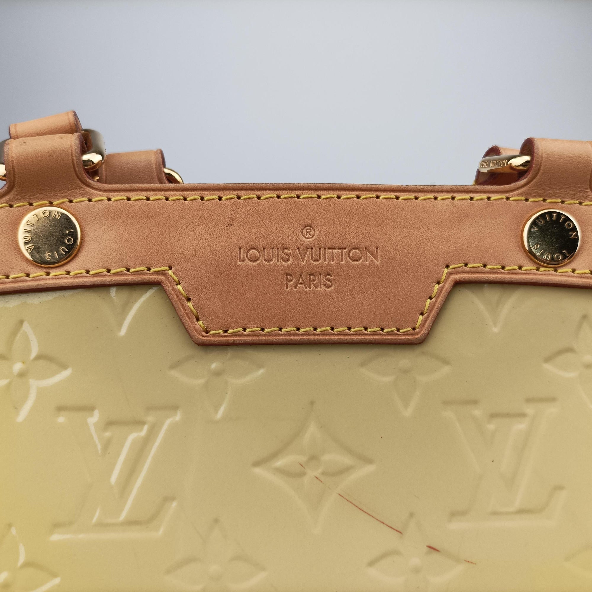 Pre-owned Louis Vuitton Brea MM Broncorail Vernis M91456 shoulderbag | stylenewstar