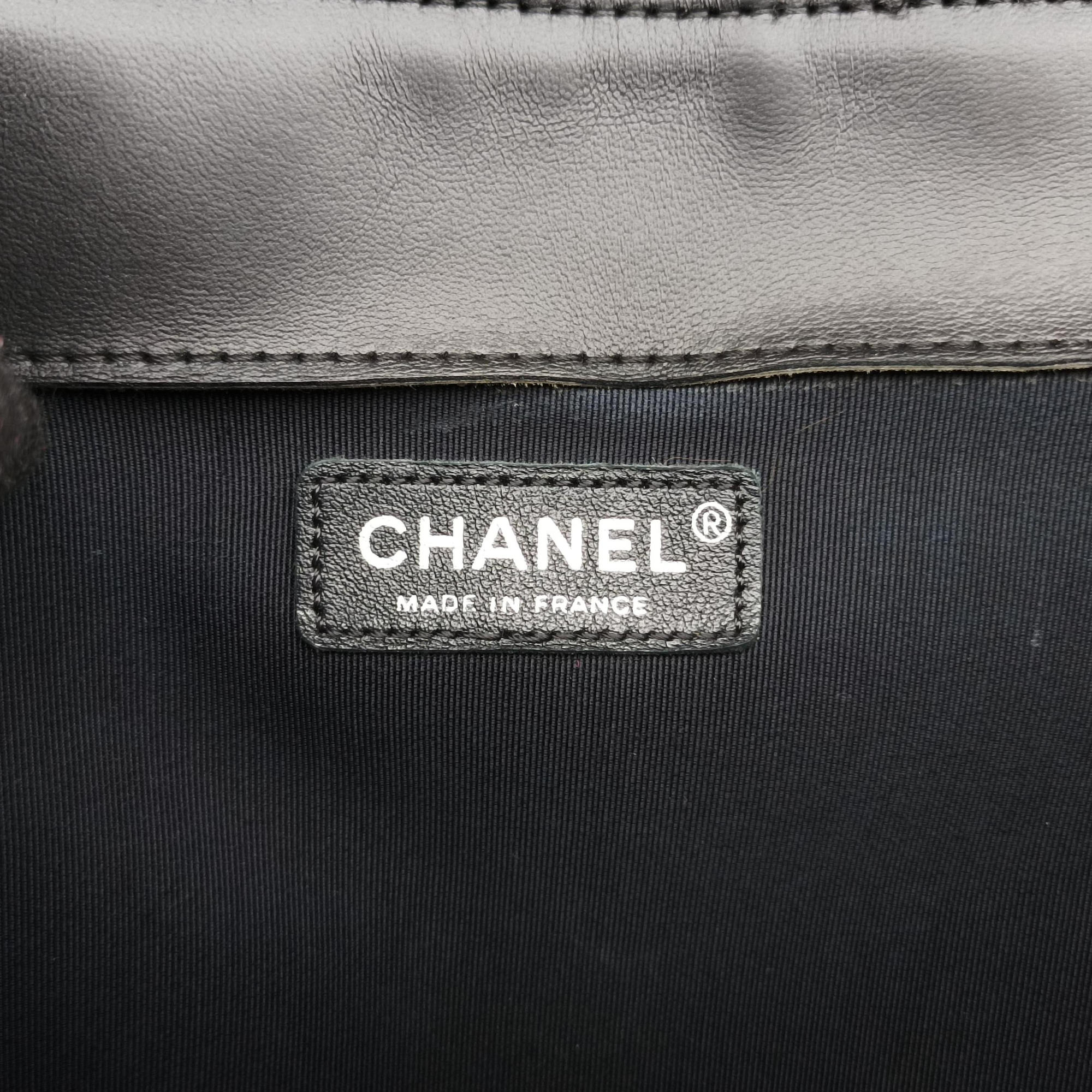 Pre-owned Chanel 2.55 Matelasse Black lambskin A65613 shoulderbag | stylenewstar