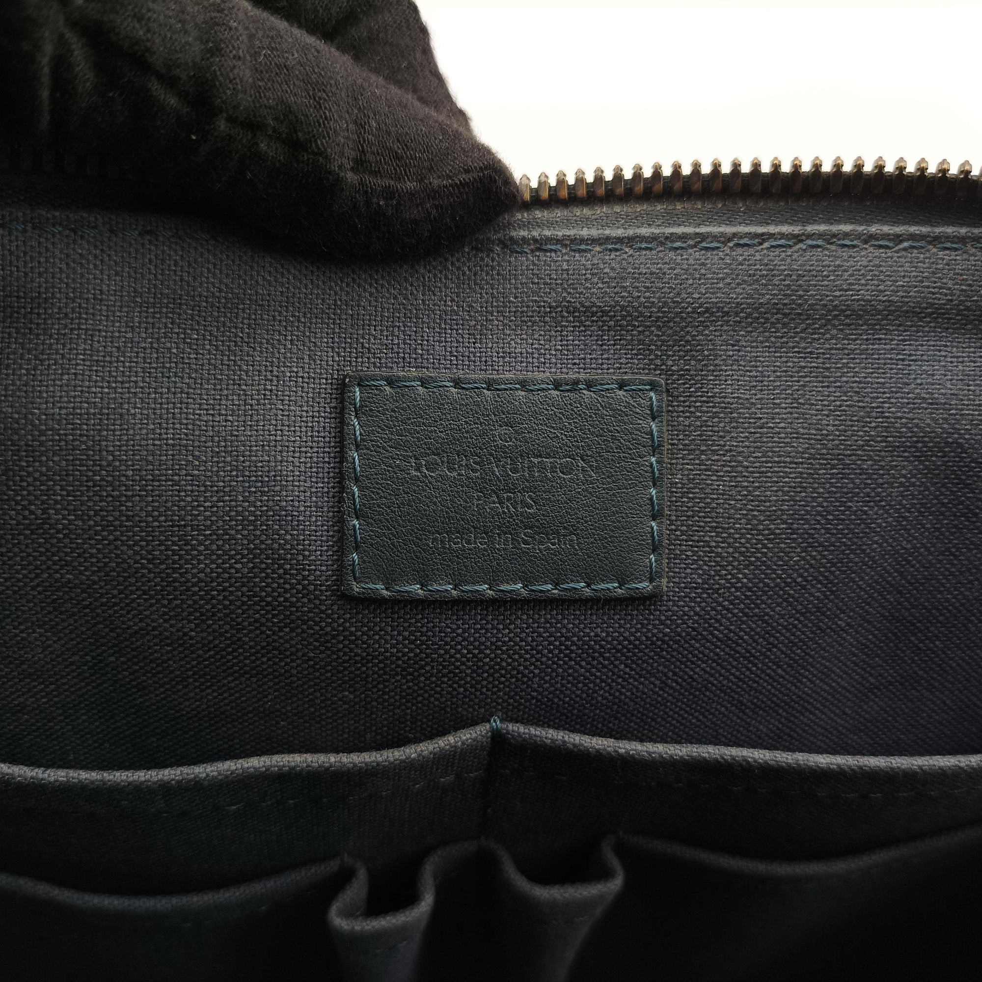 Pre-owned Louis Vuitton Porte Documents Jour navy Damier Infini N48224 handbag | stylenewstar