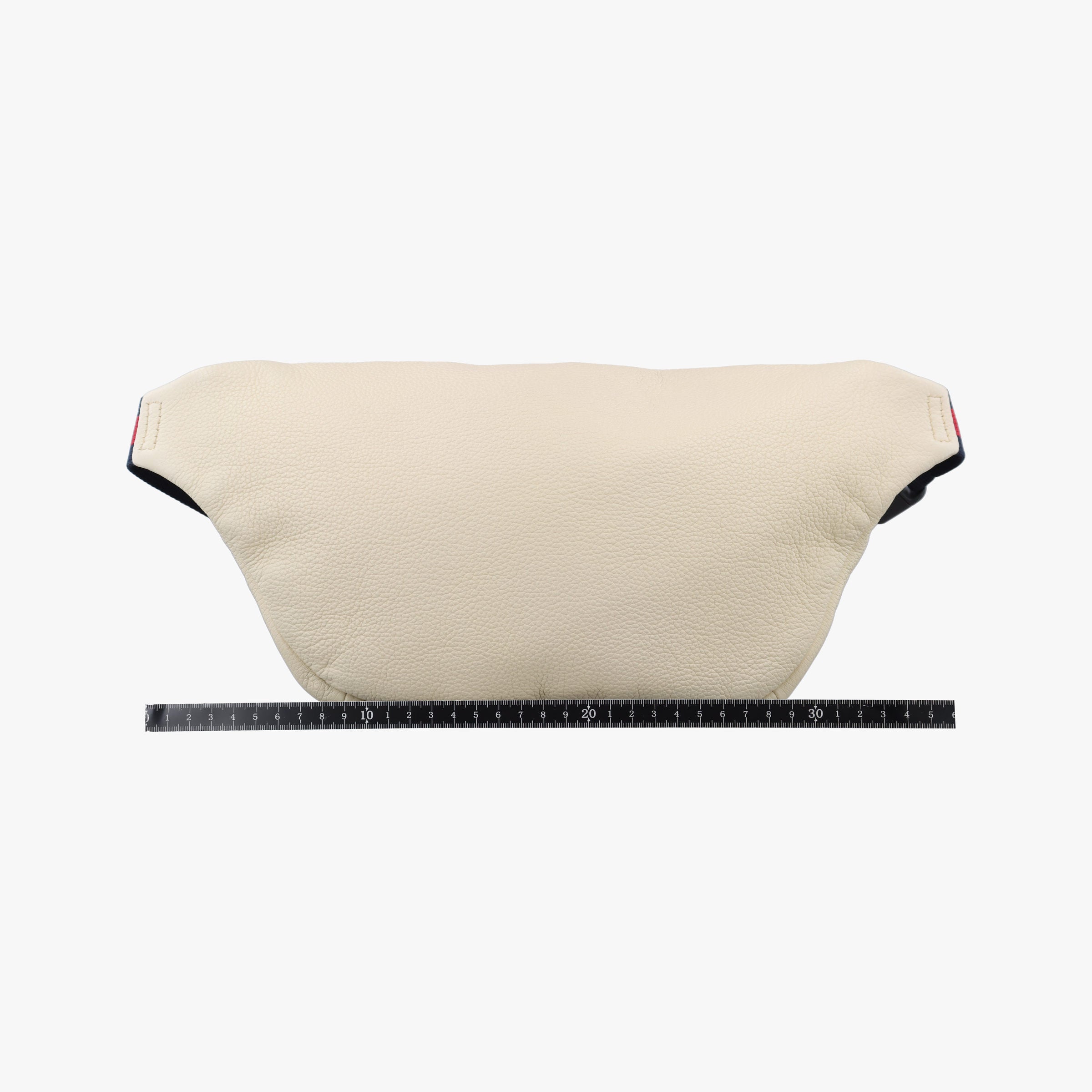Vintage Gucci Gucci Print White Leather 530412 bum bag/waist bag | stylenewstar