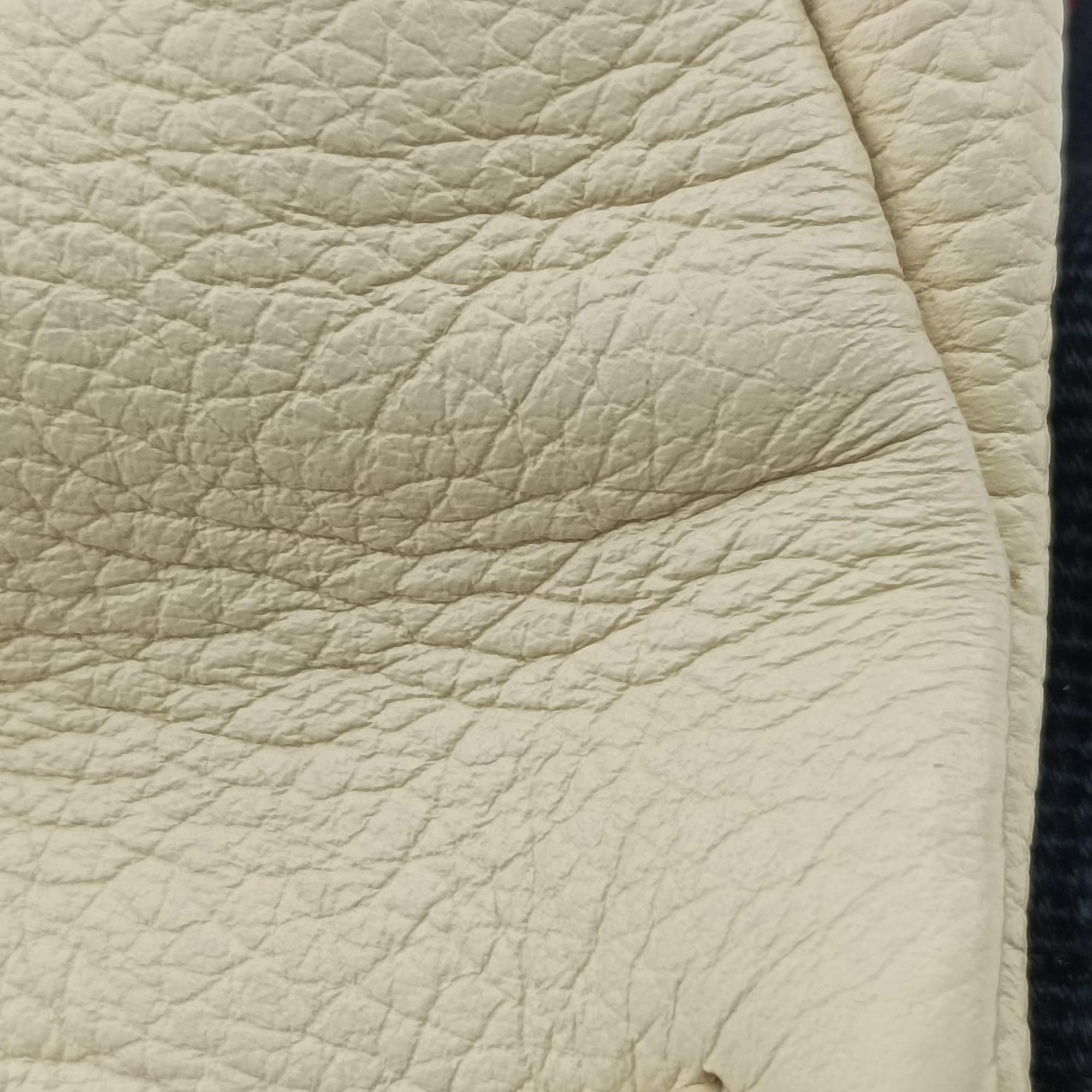 Vintage Gucci Gucci Print White Leather 530412 bum bag/waist bag | stylenewstar
