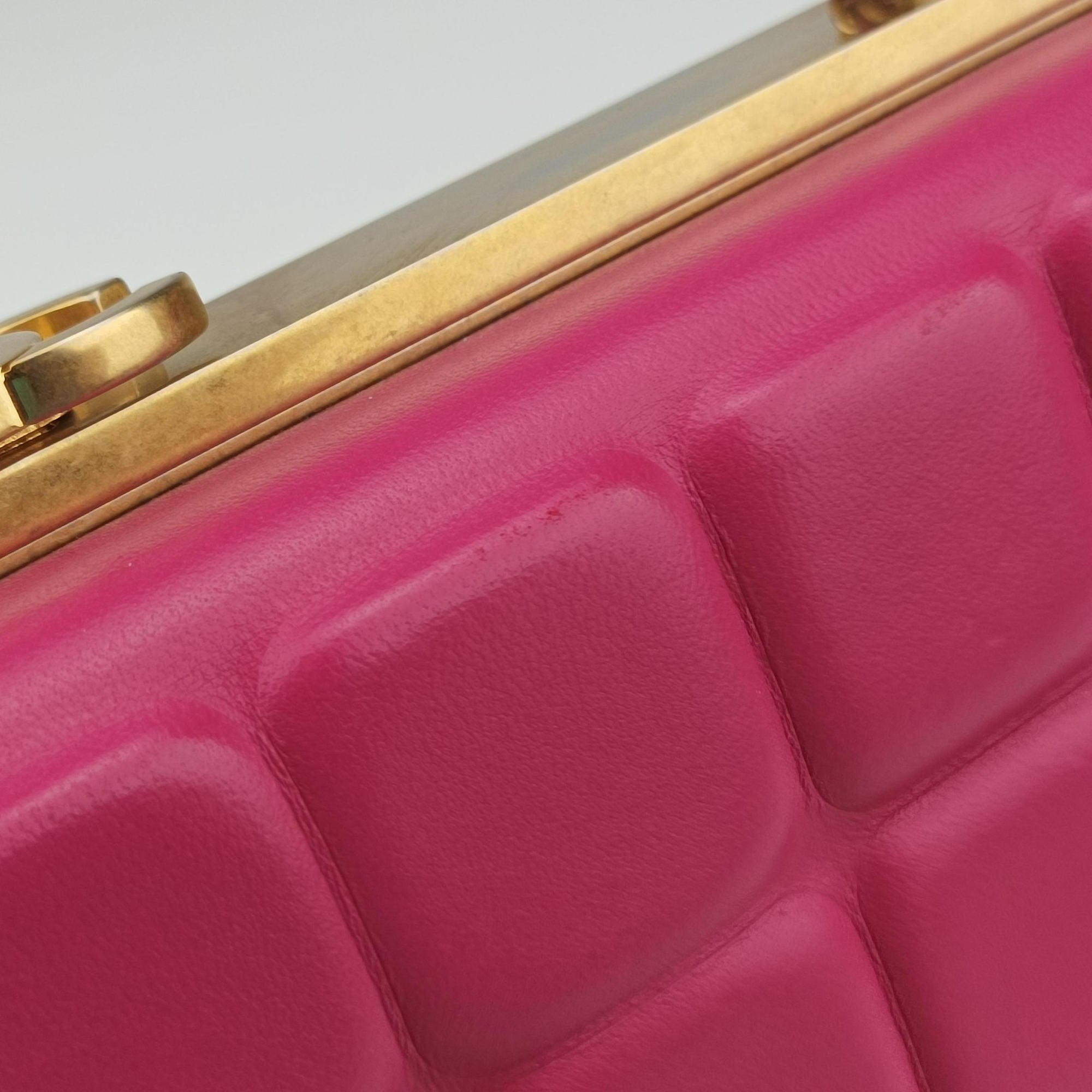 Pre-owned Chanel Chocolate Bar Fuchsia Pink  lambskin A94482 shoulderbag | stylenewstar