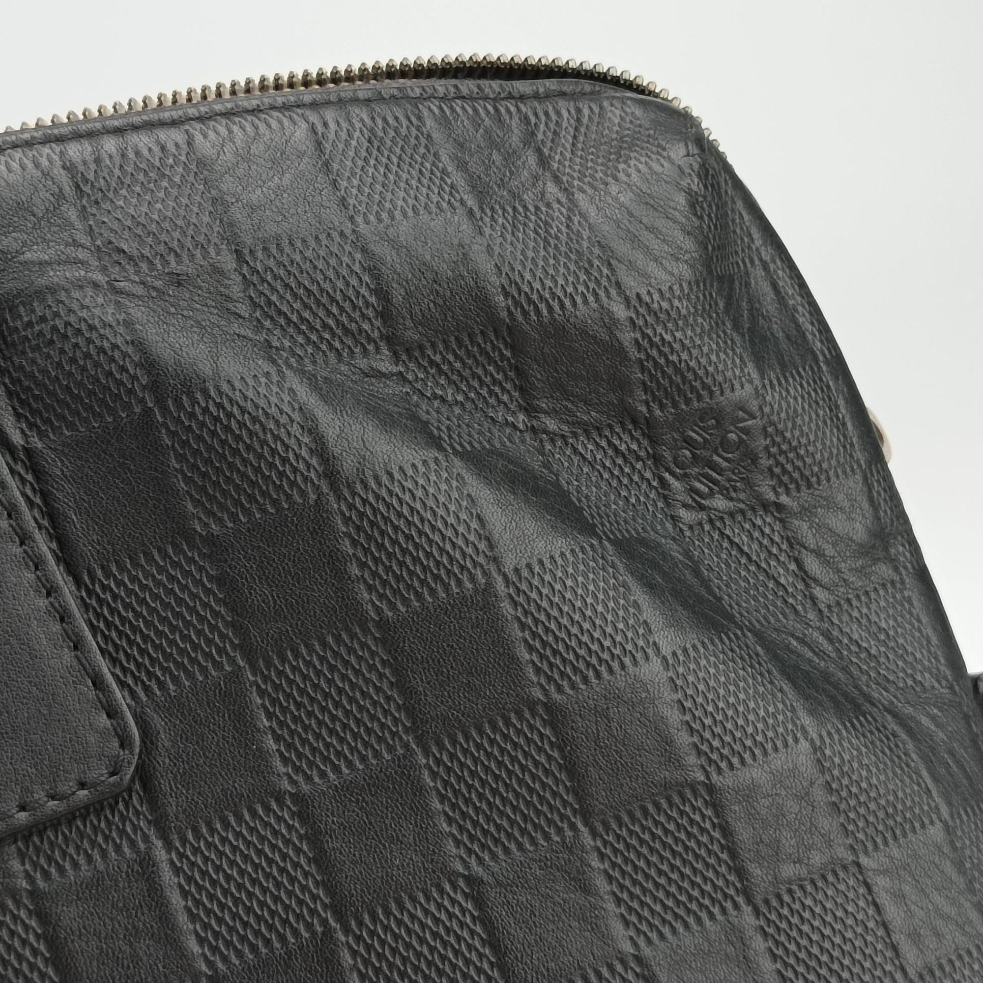 Secondhand Louis Vuitton Porte Documents Jour Noir Damier Graphite N48224 shoulderbag | stylenewstar