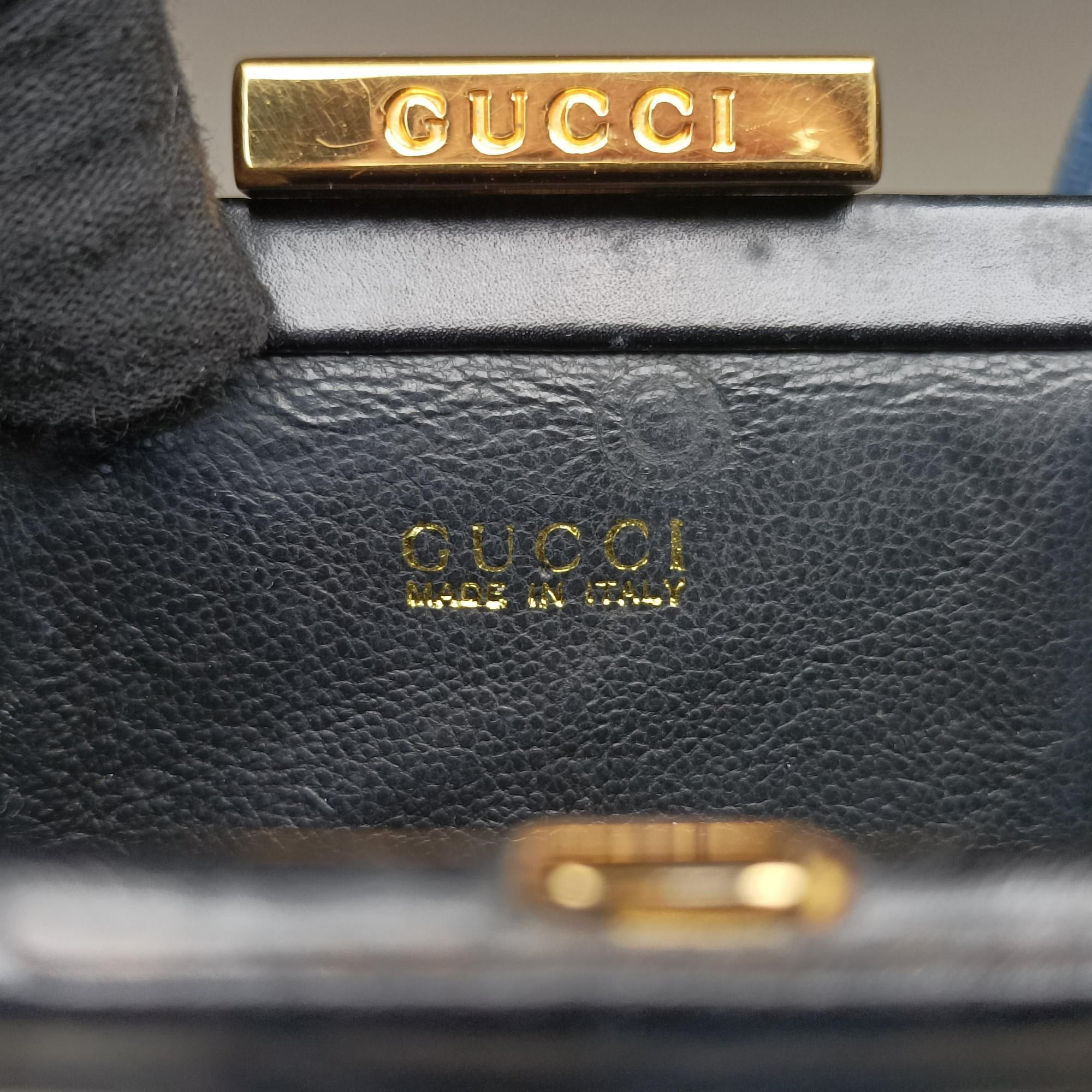 Pre-owned Gucci Zebra print Beige x black Ponyhair×Leather  shoulderbag | stylenewstar