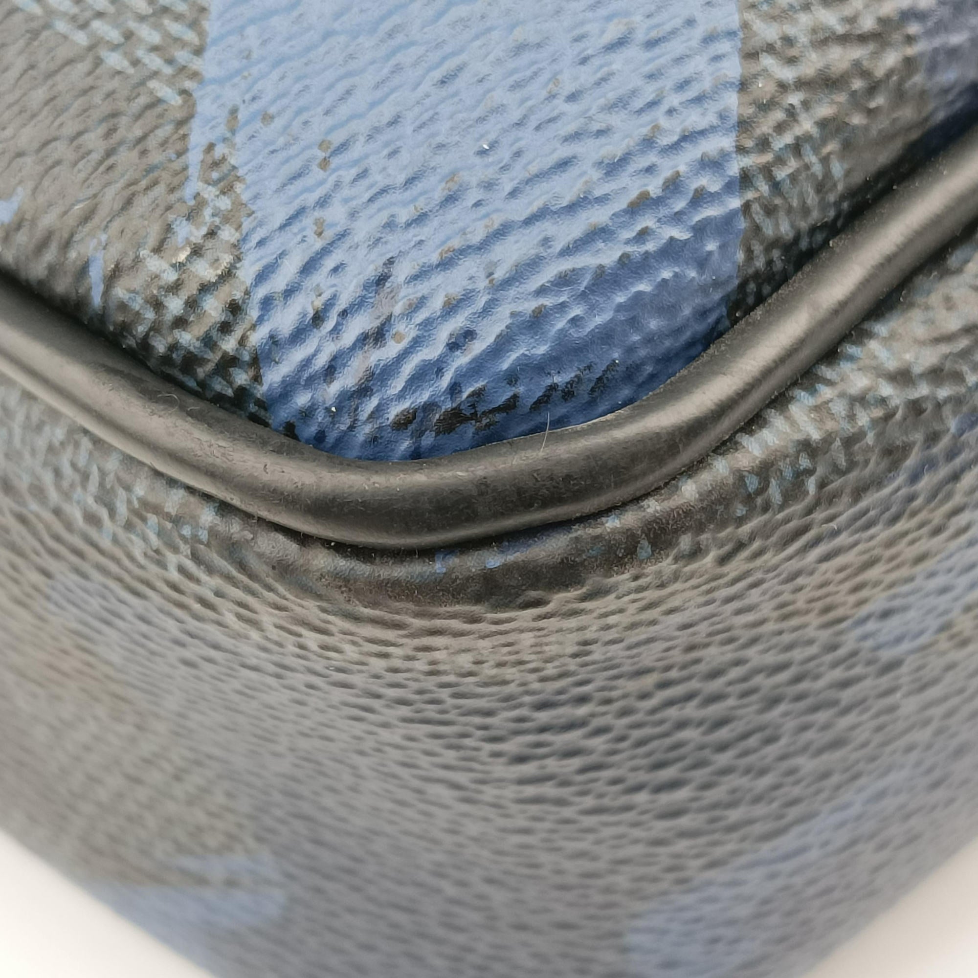Pre-owned Louis Vuitton Porte Documents VoyagePM Blue Camouflage Damier Cobalt Canvas N41507 handbag | stylenewstar