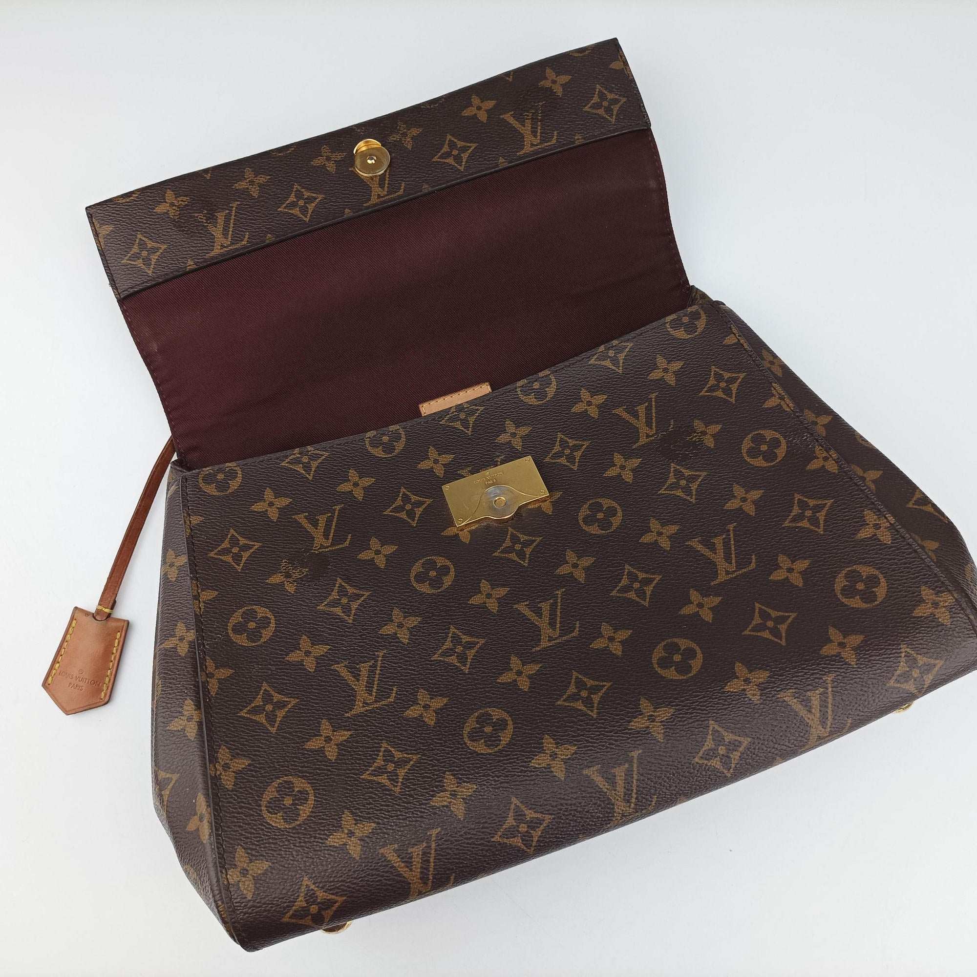 Secondhand Louis Vuitton CLUNY MM Brown Monogram Canvas M43236 shoulderbag | stylenewstar