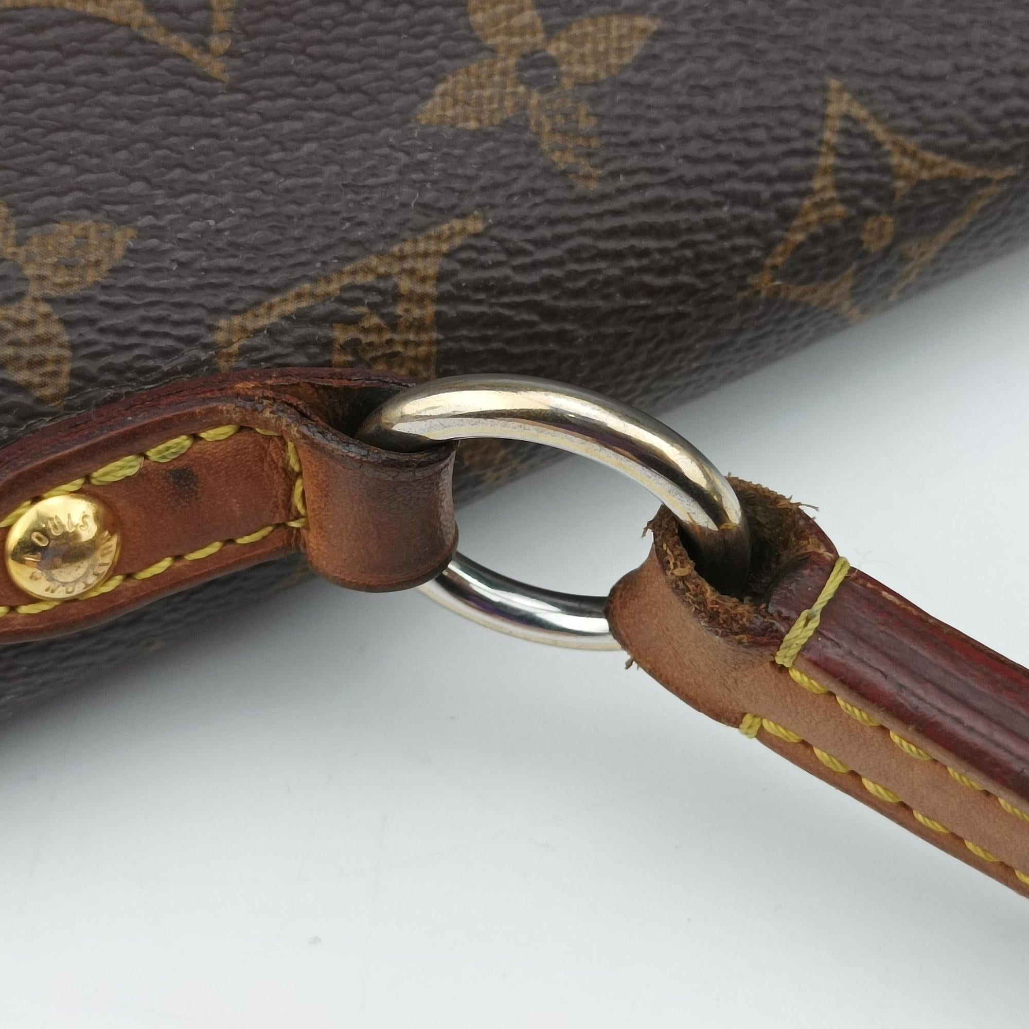Secondhand Louis Vuitton CLUNY MM Brown Monogram Canvas M43236 shoulderbag | stylenewstar