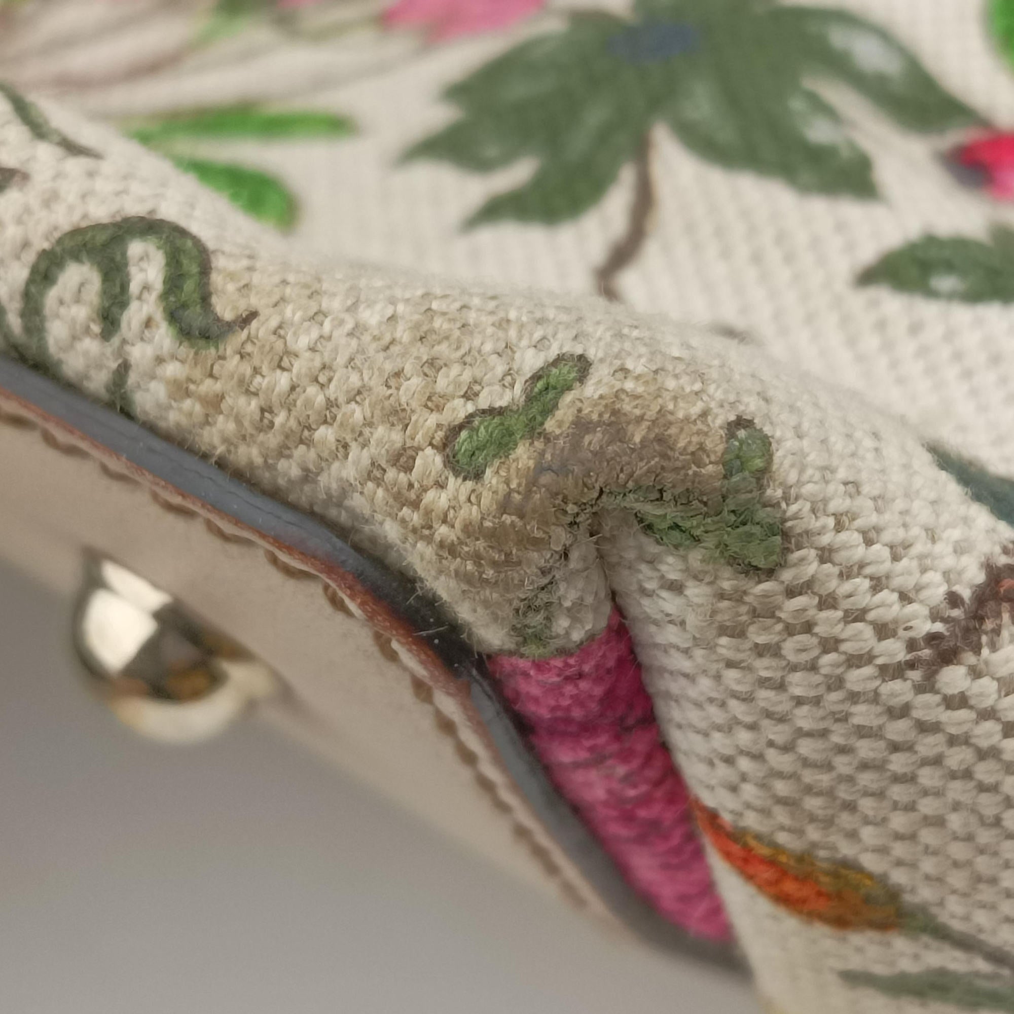 Vintage Gucci Bamboo Floral White×multicolor canvas×leather 137394 handbag | stylenewstar