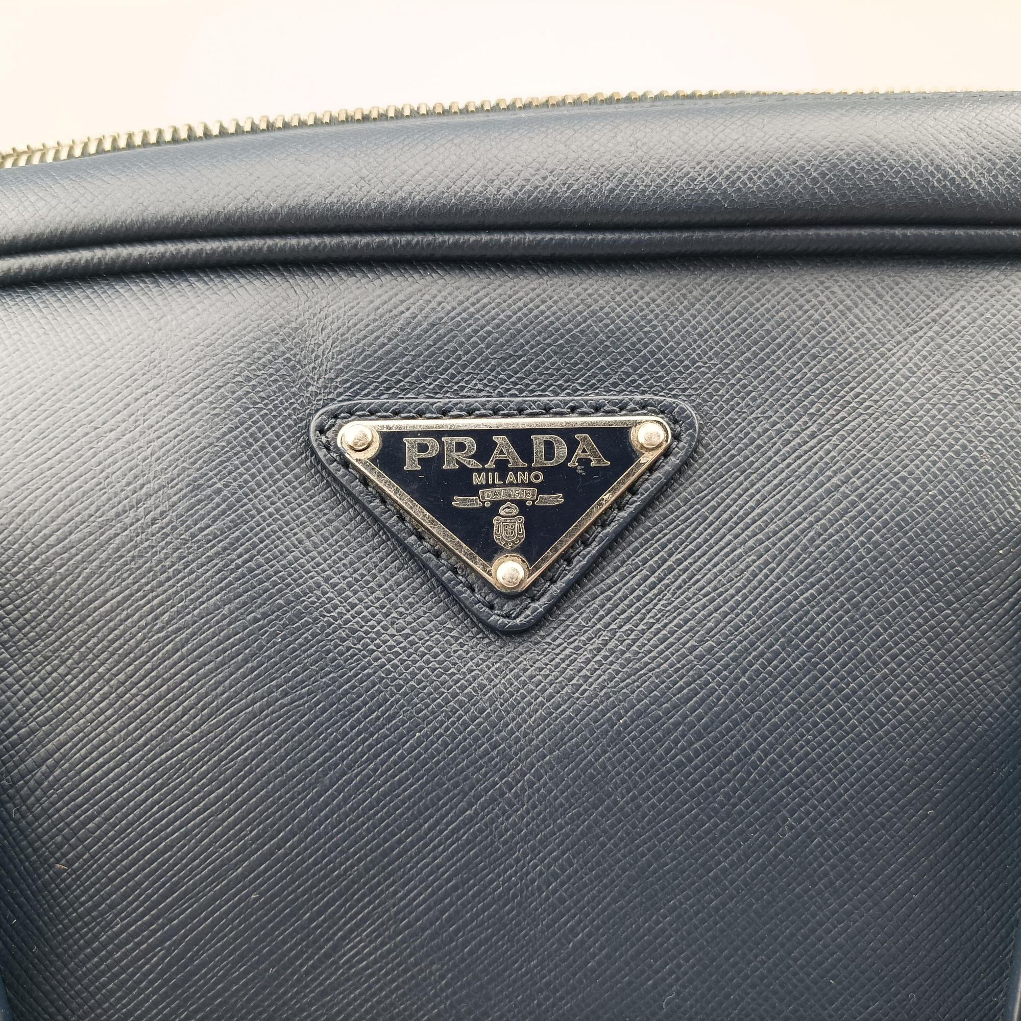 Secondhand Prada Business Briefcase Navy SAFFIANO Leather 2VE011 handbag | stylenewstar