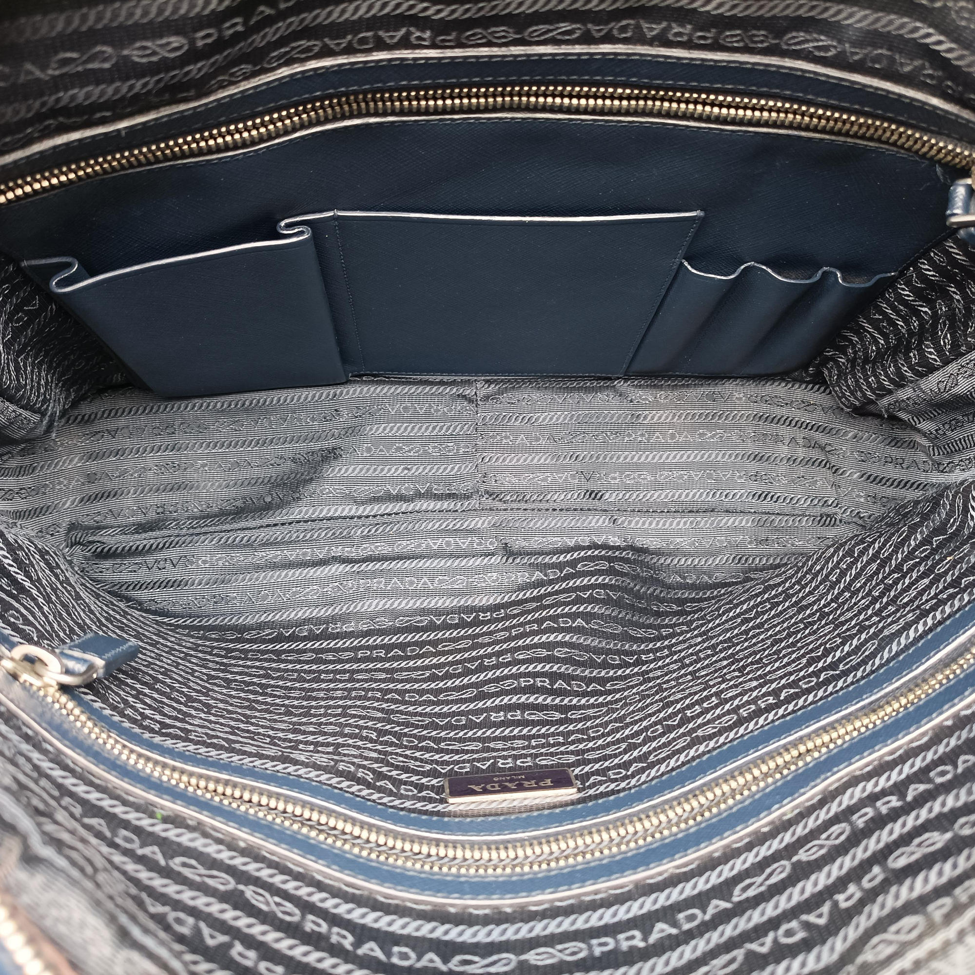 Secondhand Prada Business Briefcase Navy SAFFIANO Leather 2VE011 handbag | stylenewstar