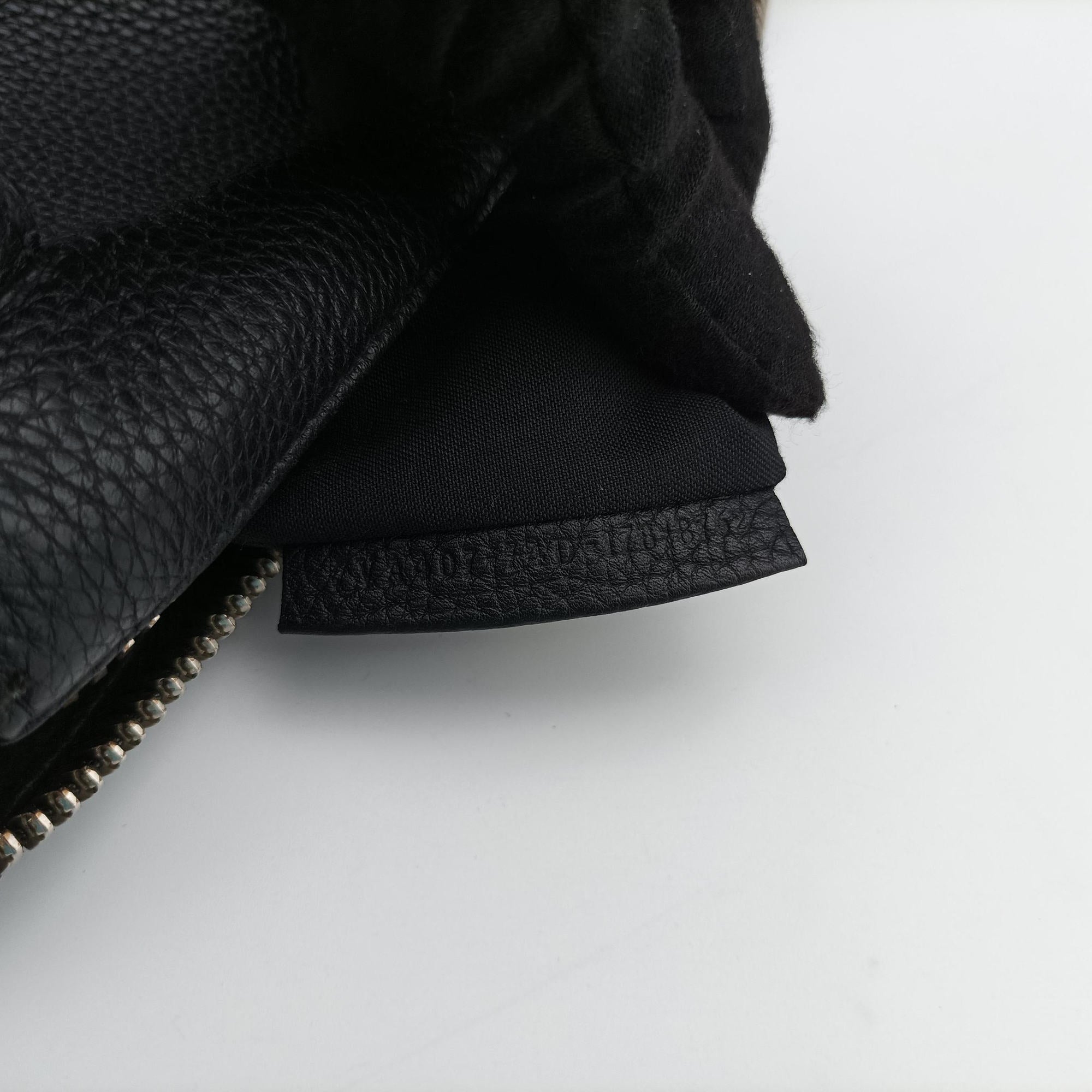 Pre-owned Fendi Selleria Black Leather 7VA407 shoulderbag | stylenewstar
