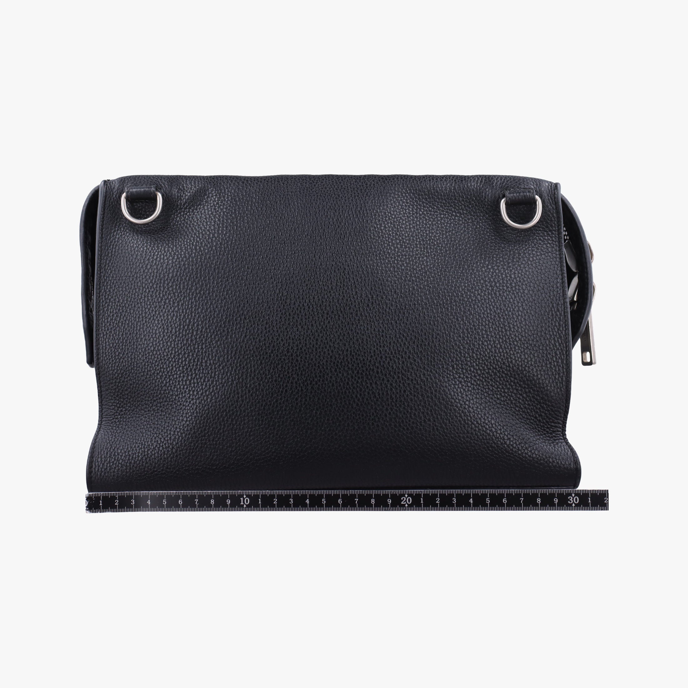 Pre-owned Fendi Selleria Black Leather 7VA407 shoulderbag | stylenewstar