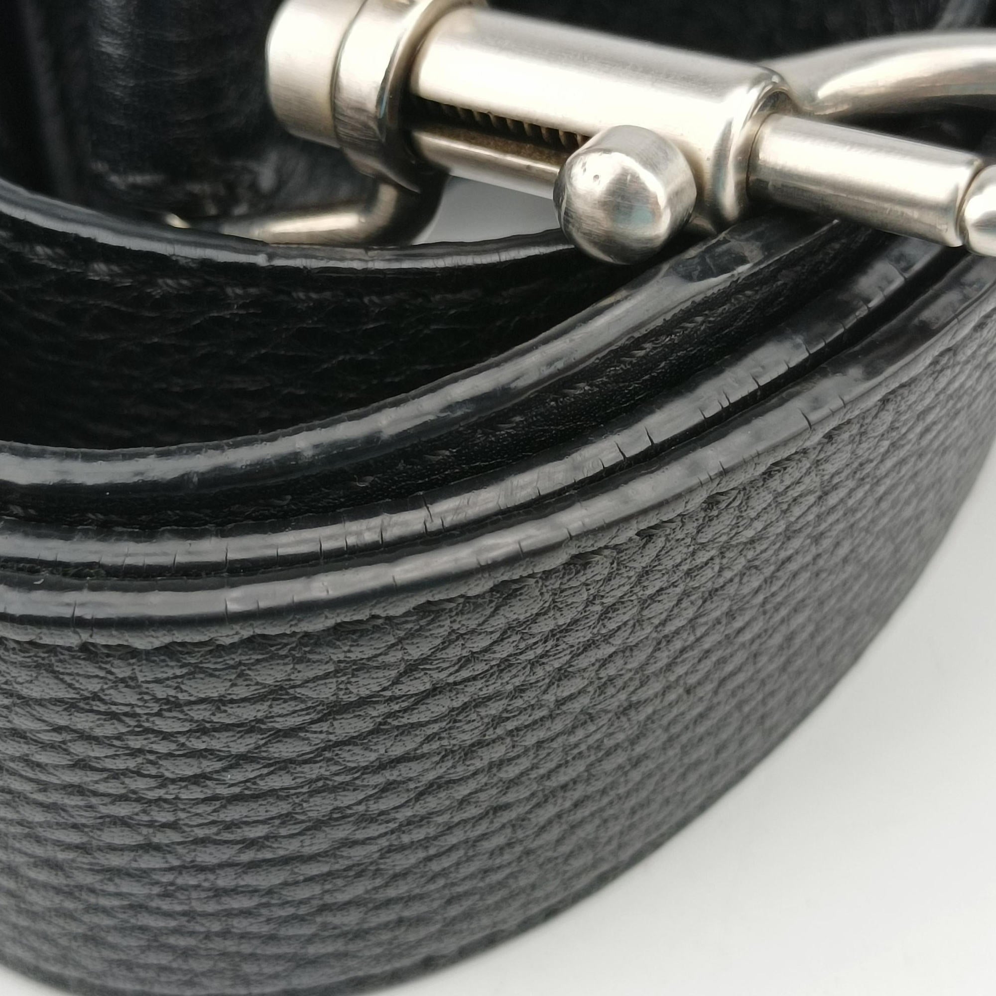 Pre-owned Fendi Selleria Black Leather 7VA407 shoulderbag | stylenewstar