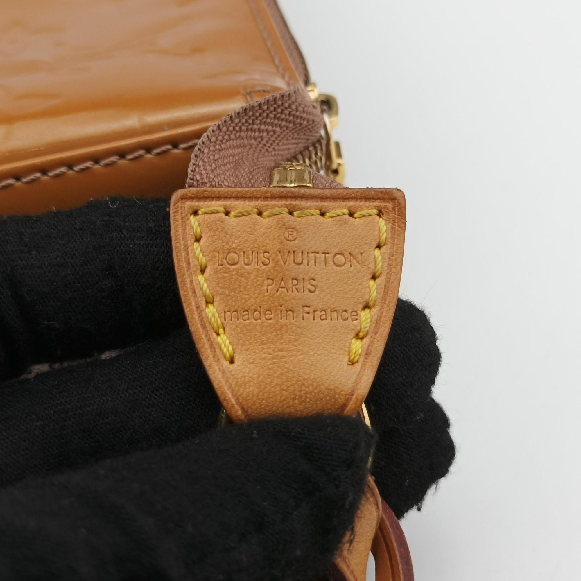Pre-owned Louis Vuitton Lexington Dune Monogram Vernis  handbag | stylenewstar