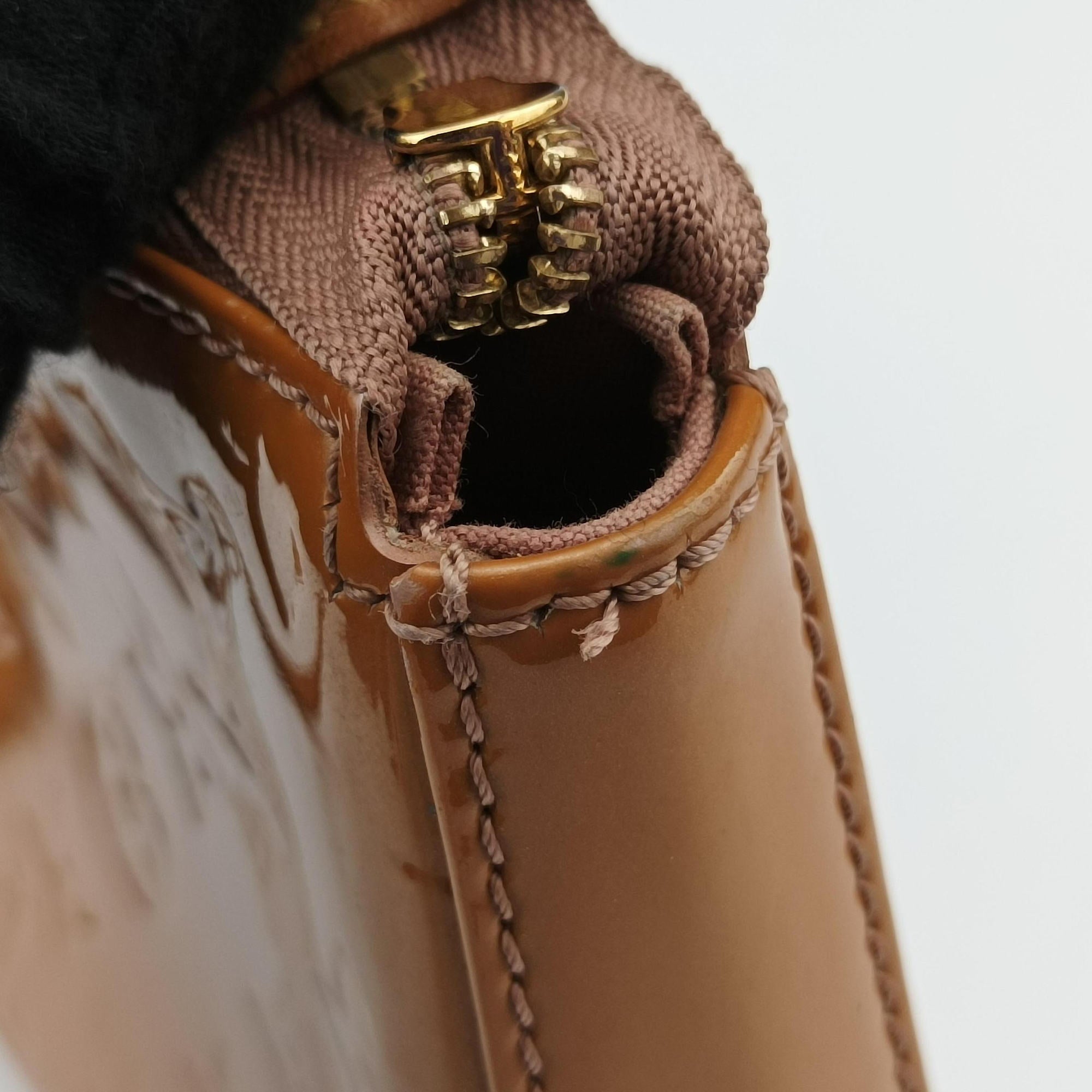 Pre-owned Louis Vuitton Lexington Dune Monogram Vernis  handbag | stylenewstar