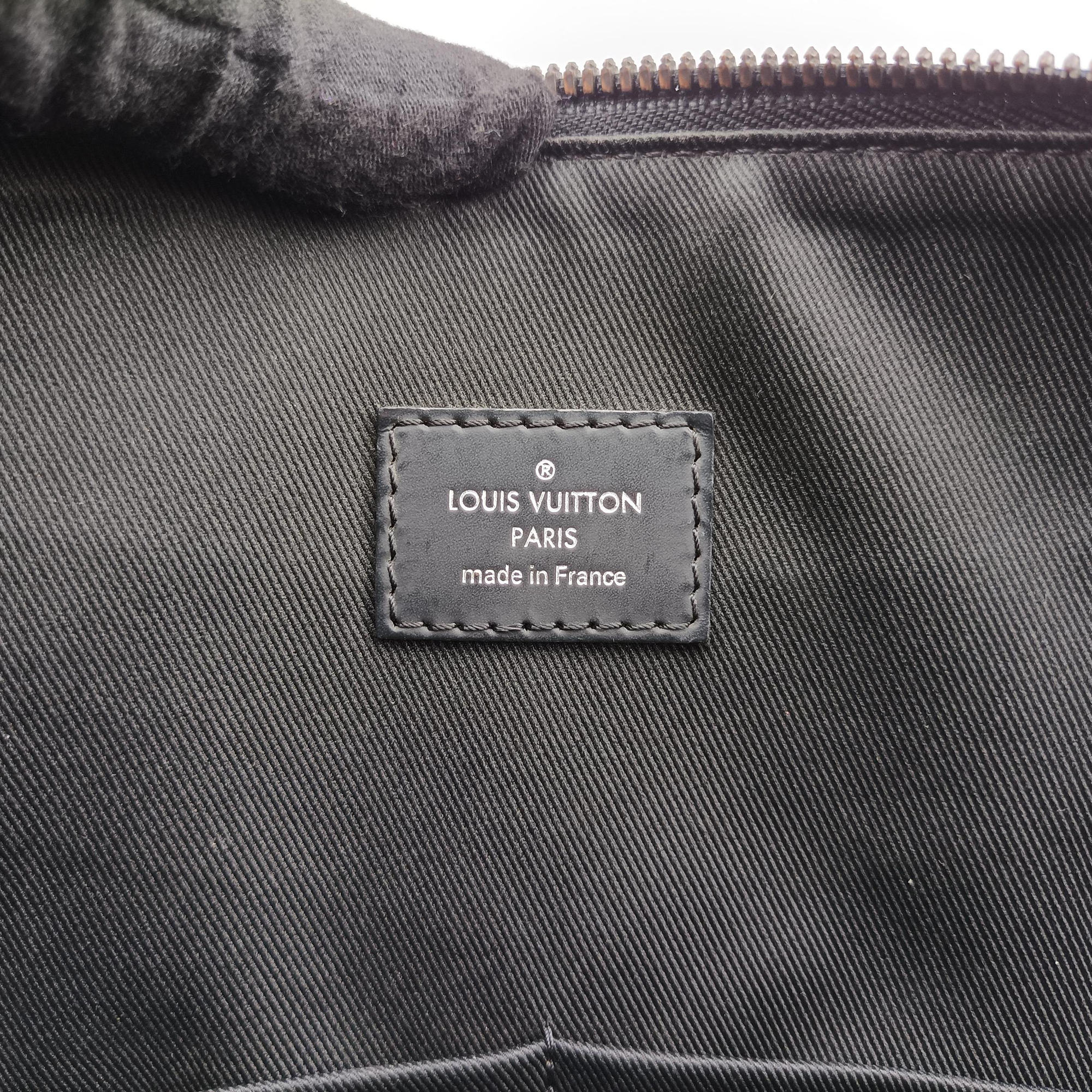 Pre-owned Louis Vuitton Explorer Noir Monogram Eclipse Canvas M40567 handbag | stylenewstar