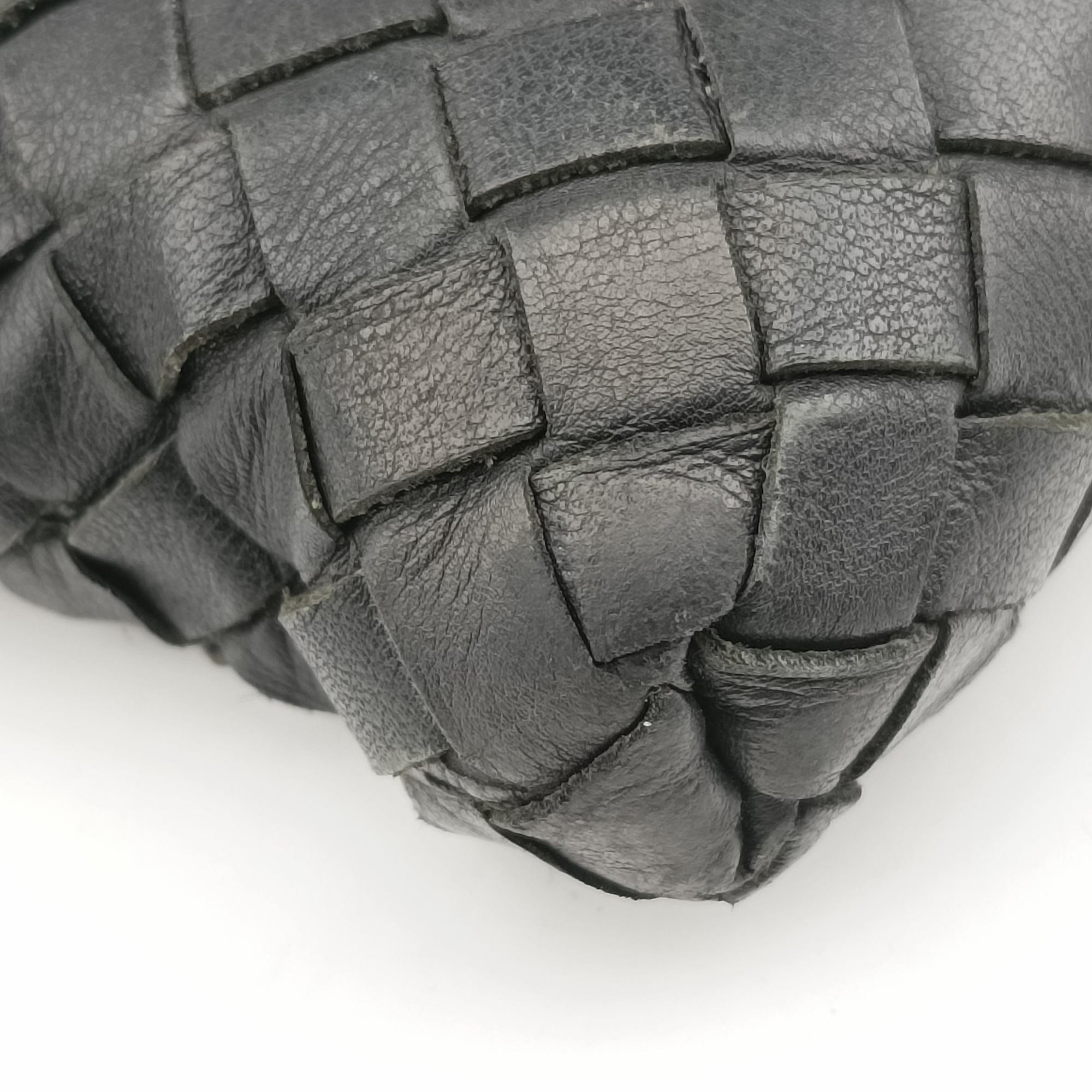Vintage Bottega Veneta Intrecciato Black lambskin  clutchbag | stylenewstar