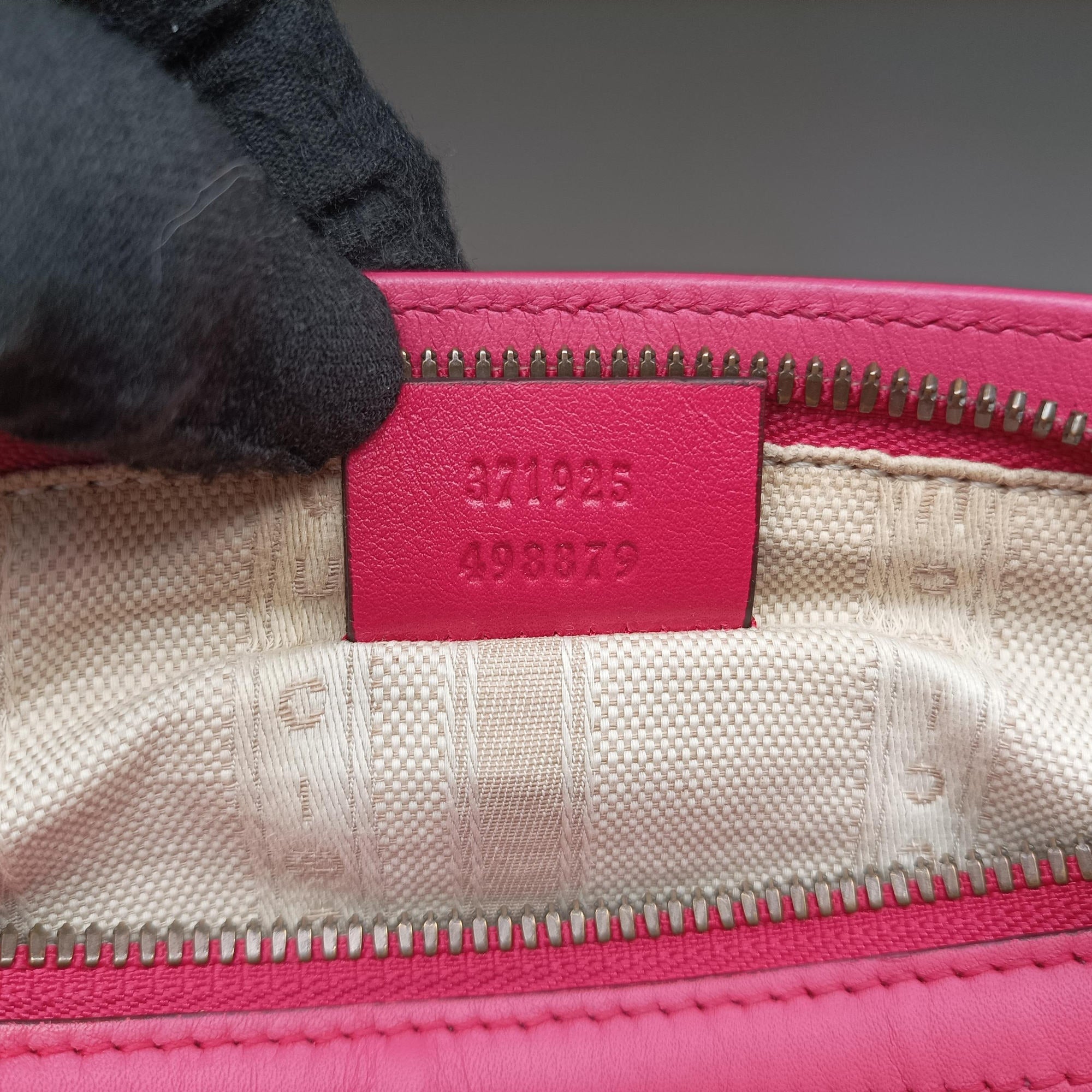 Pre-owned Gucci Bright Bit Red Patent Leather 371925 shoulderbag | stylenewstar