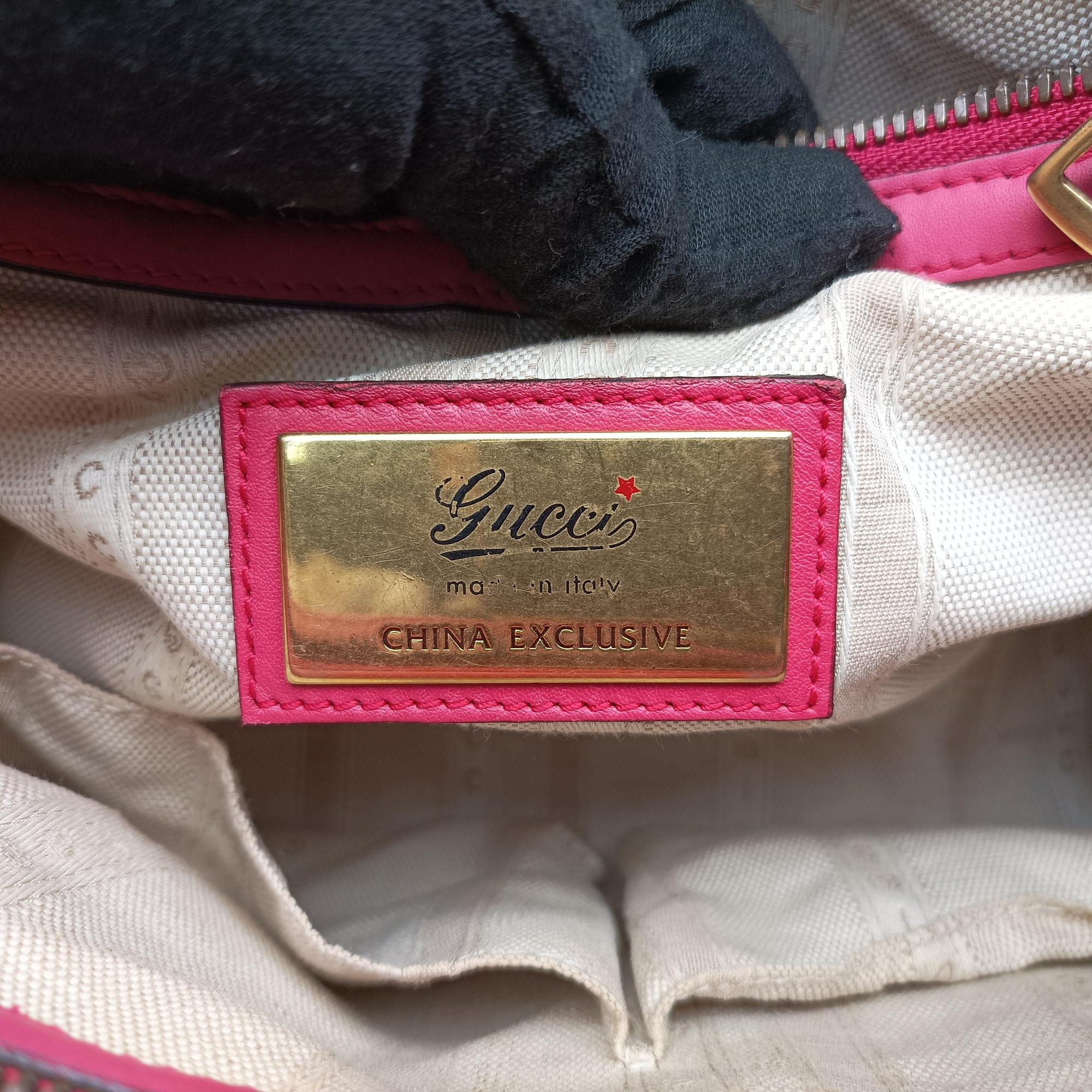 Pre-owned Gucci Bright Bit Red Patent Leather 371925 shoulderbag | stylenewstar