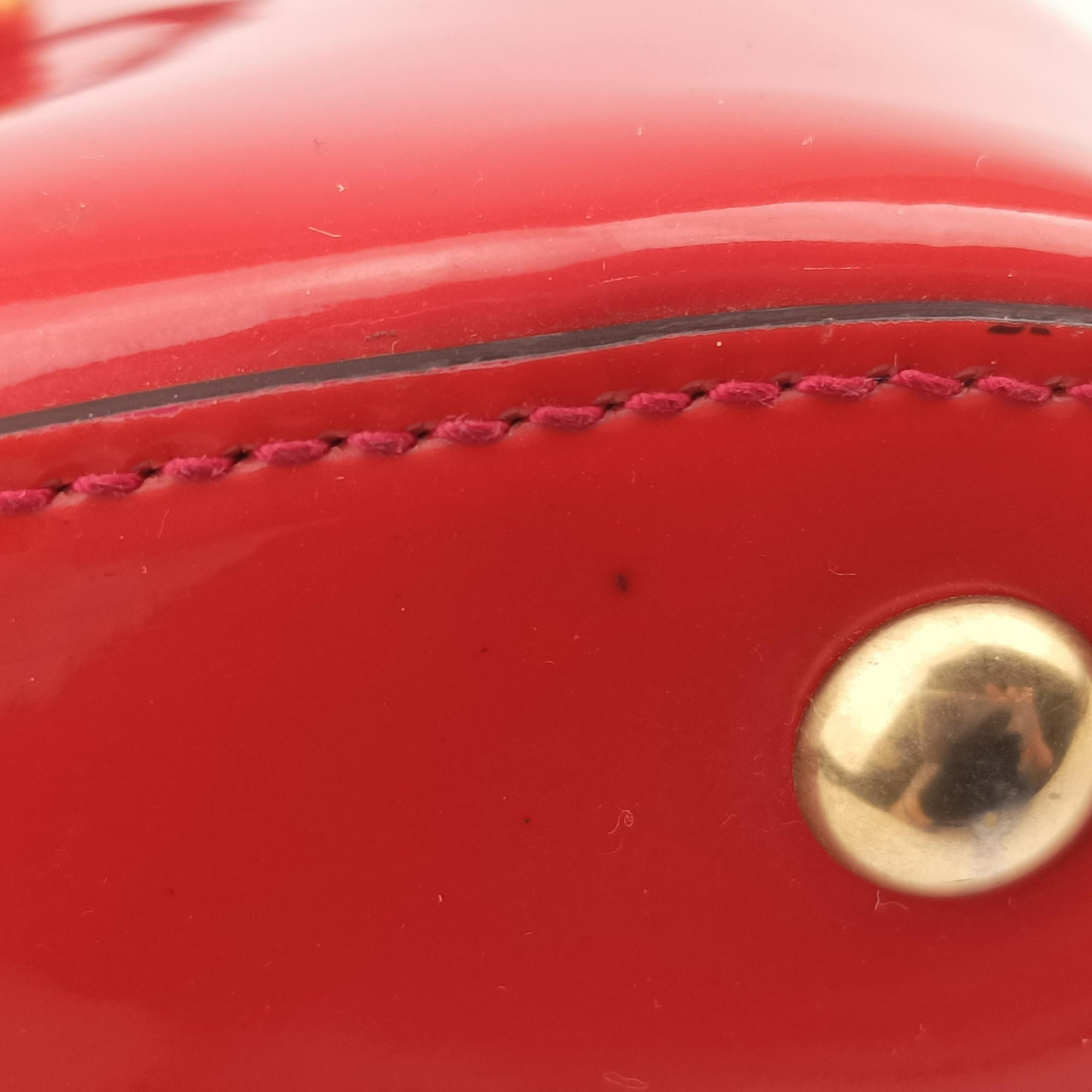 Pre-owned Gucci Bright Bit Red Patent Leather 371925 shoulderbag | stylenewstar