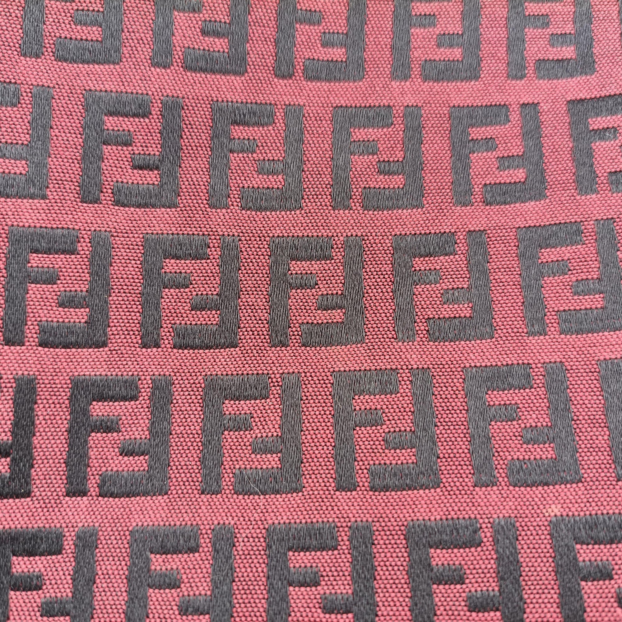 Pre-owned Fendi Oyster Zucchino Bordeaux × Black Jacquard Canvas × Leather 831660 shoulderbag | stylenewstar