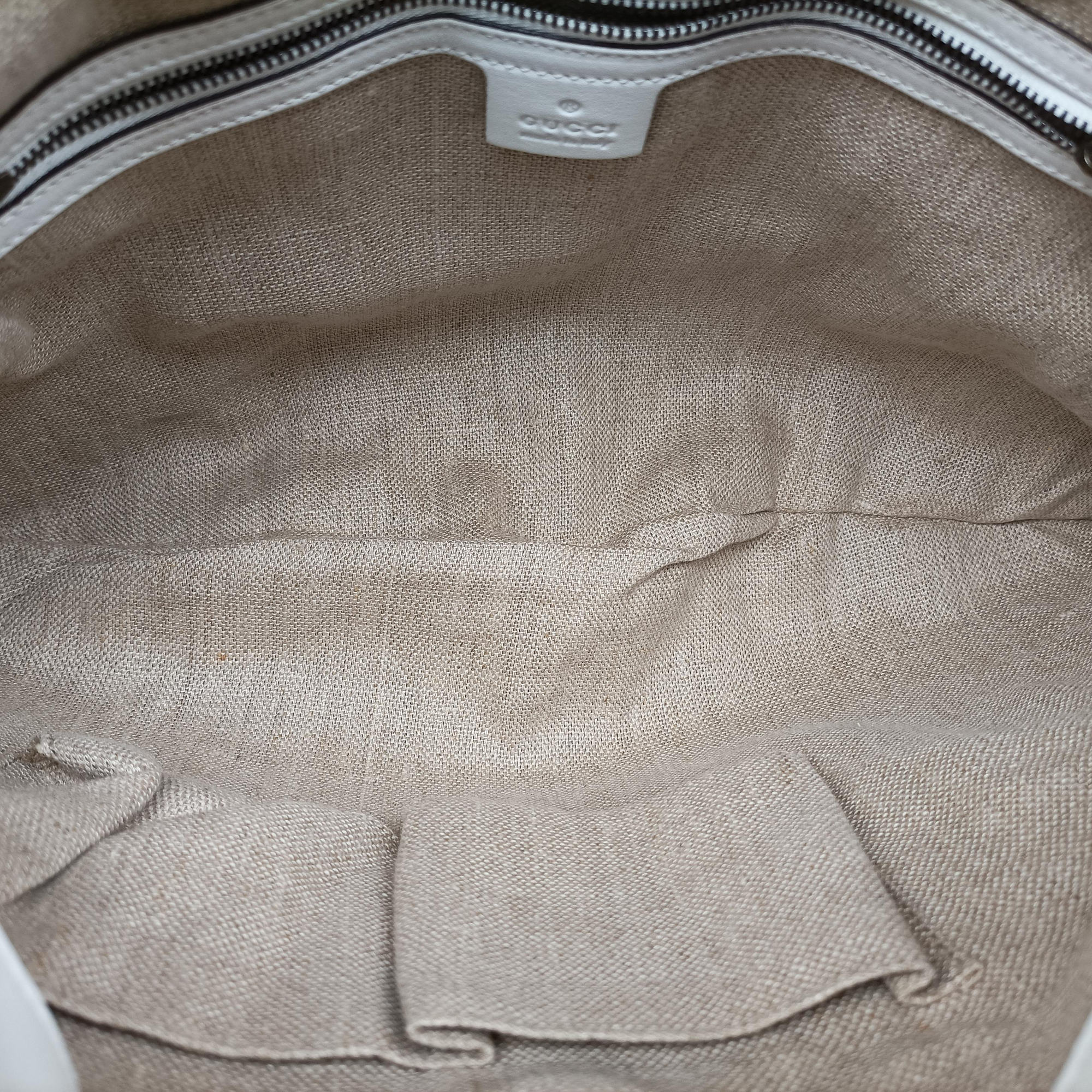 Vintage Gucci Large 1970 White Leather 290682 shoulderbag | stylenewstar