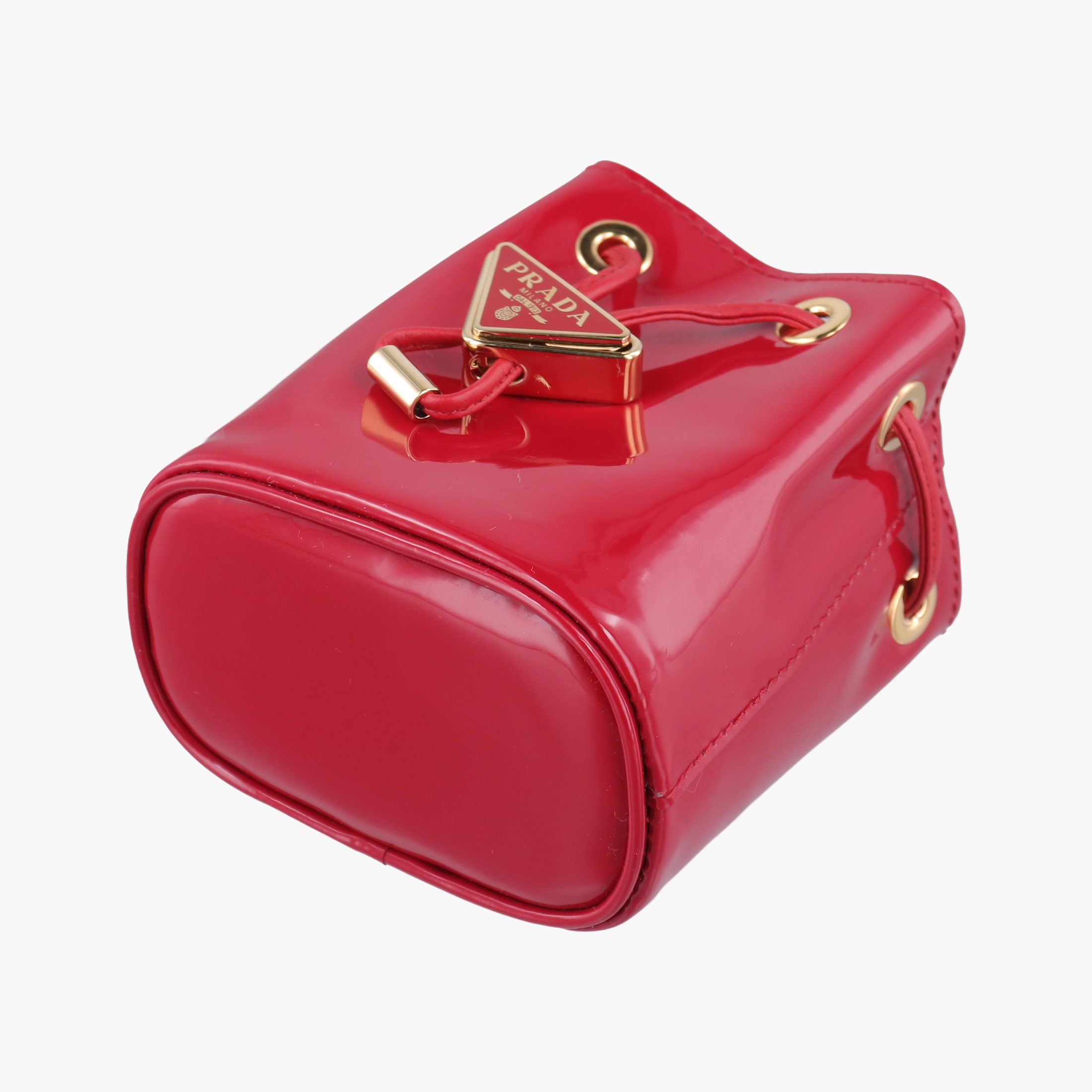 Pre-owned Prada Mini Drawstring Red Enamel 1NR016 shoulderbag | stylenewstar
