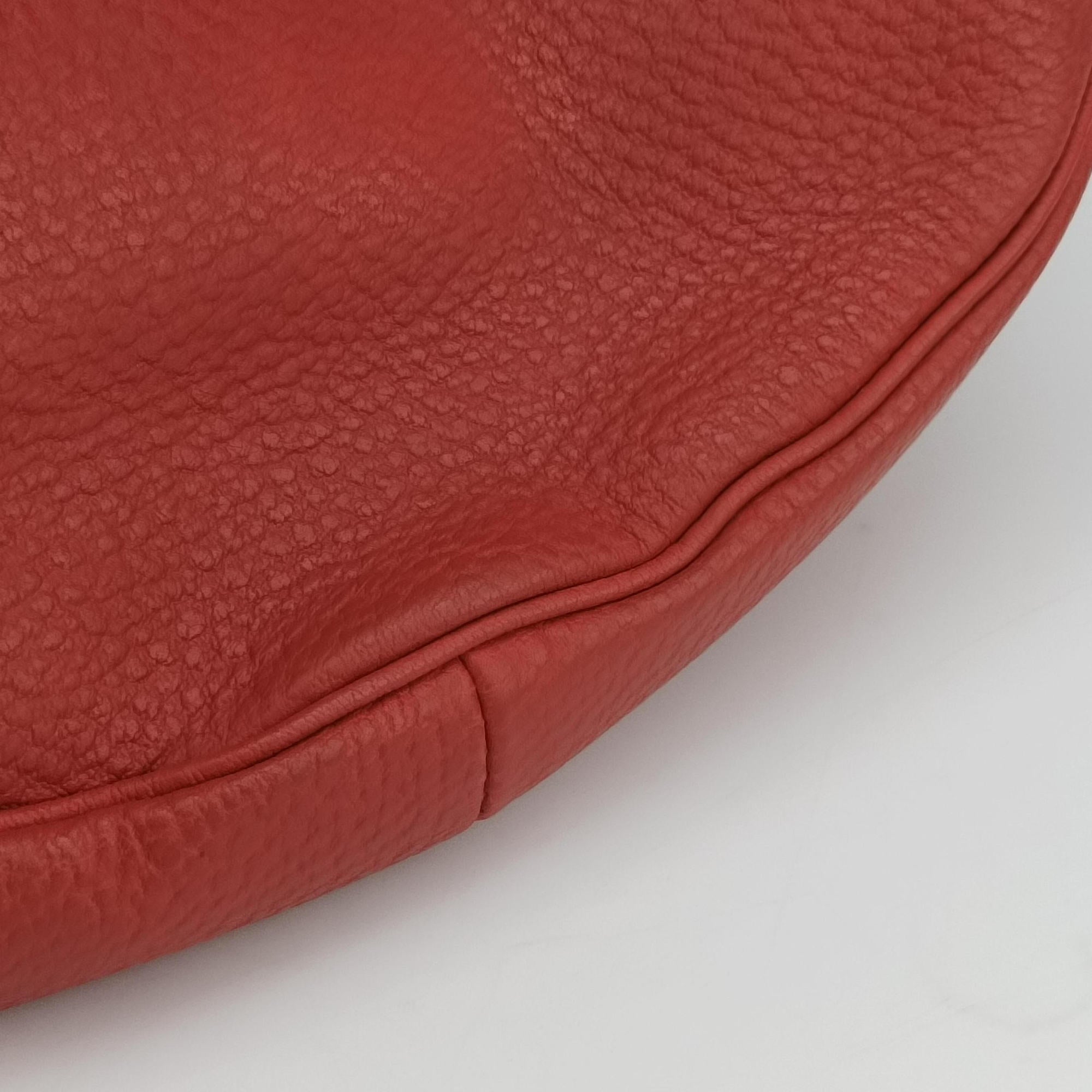 Vintage Gucci Bamboo Ring Hobo Red Leather 211519 handbag | stylenewstar