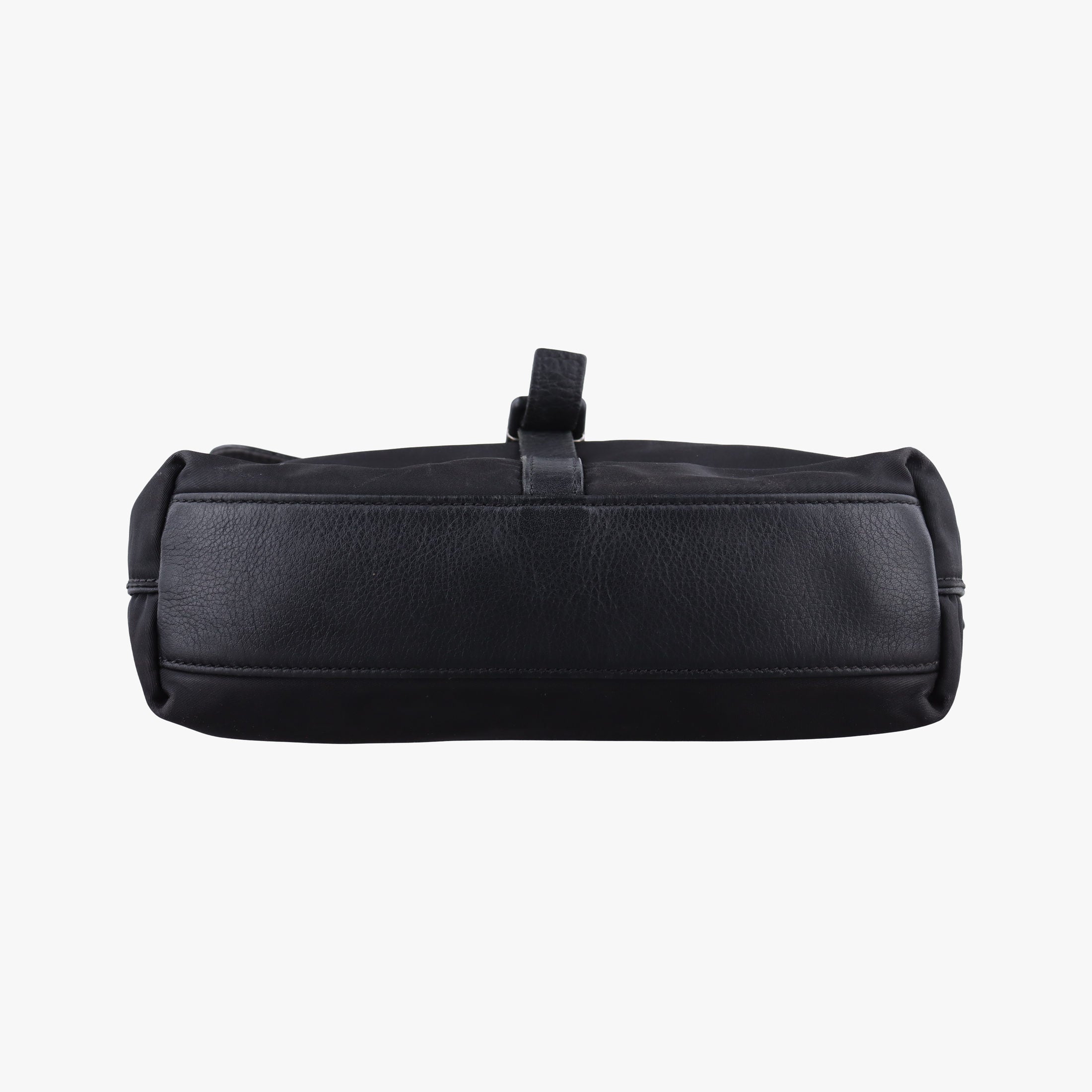 Secondhand VERSACE La Medusa Black Leather × Nylon  shoulderbag | stylenewstar