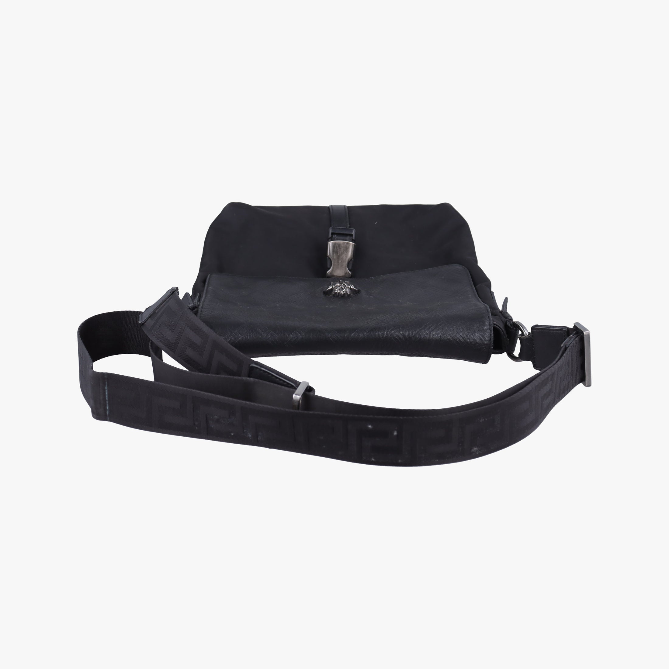 Secondhand VERSACE La Medusa Black Leather × Nylon  shoulderbag | stylenewstar